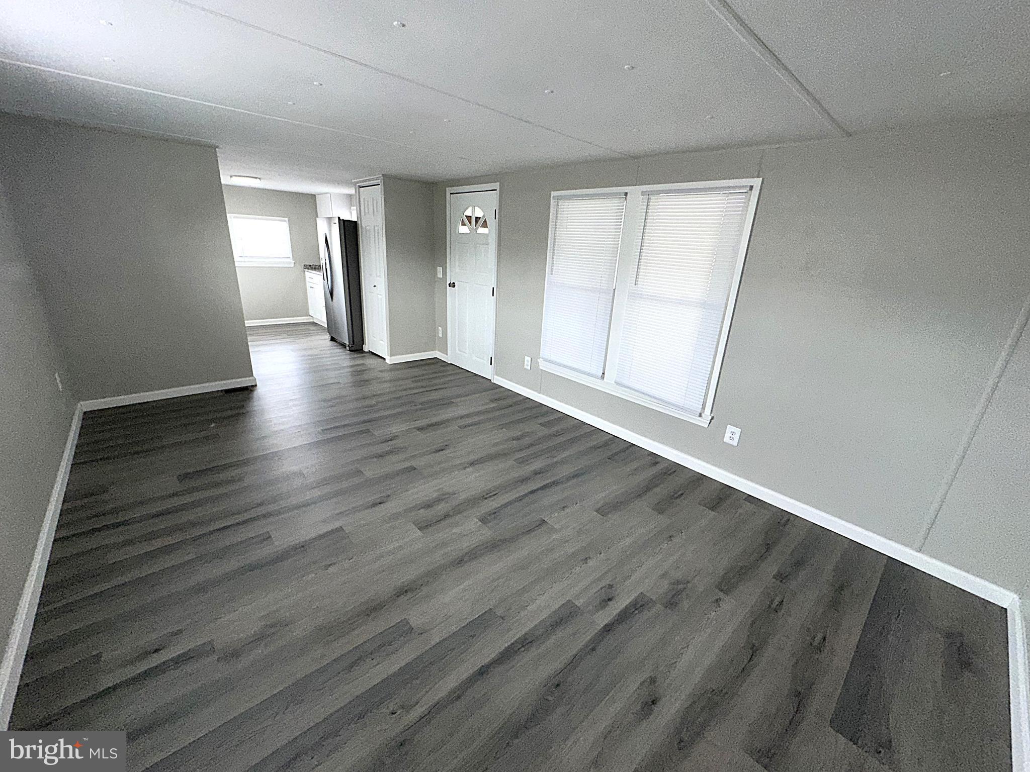 ROL PARK VILLAGE - Residential