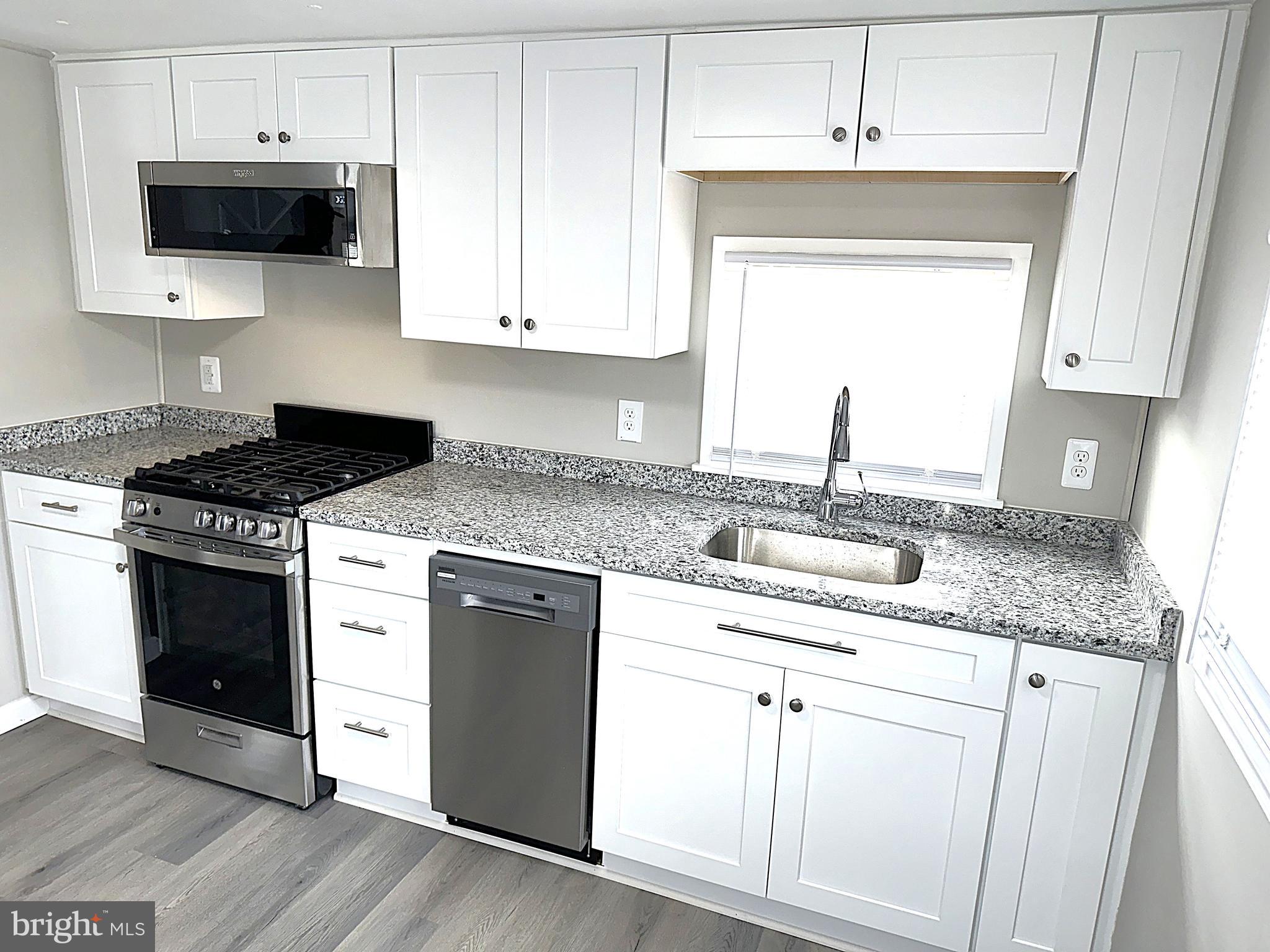 ROL PARK VILLAGE - Residential