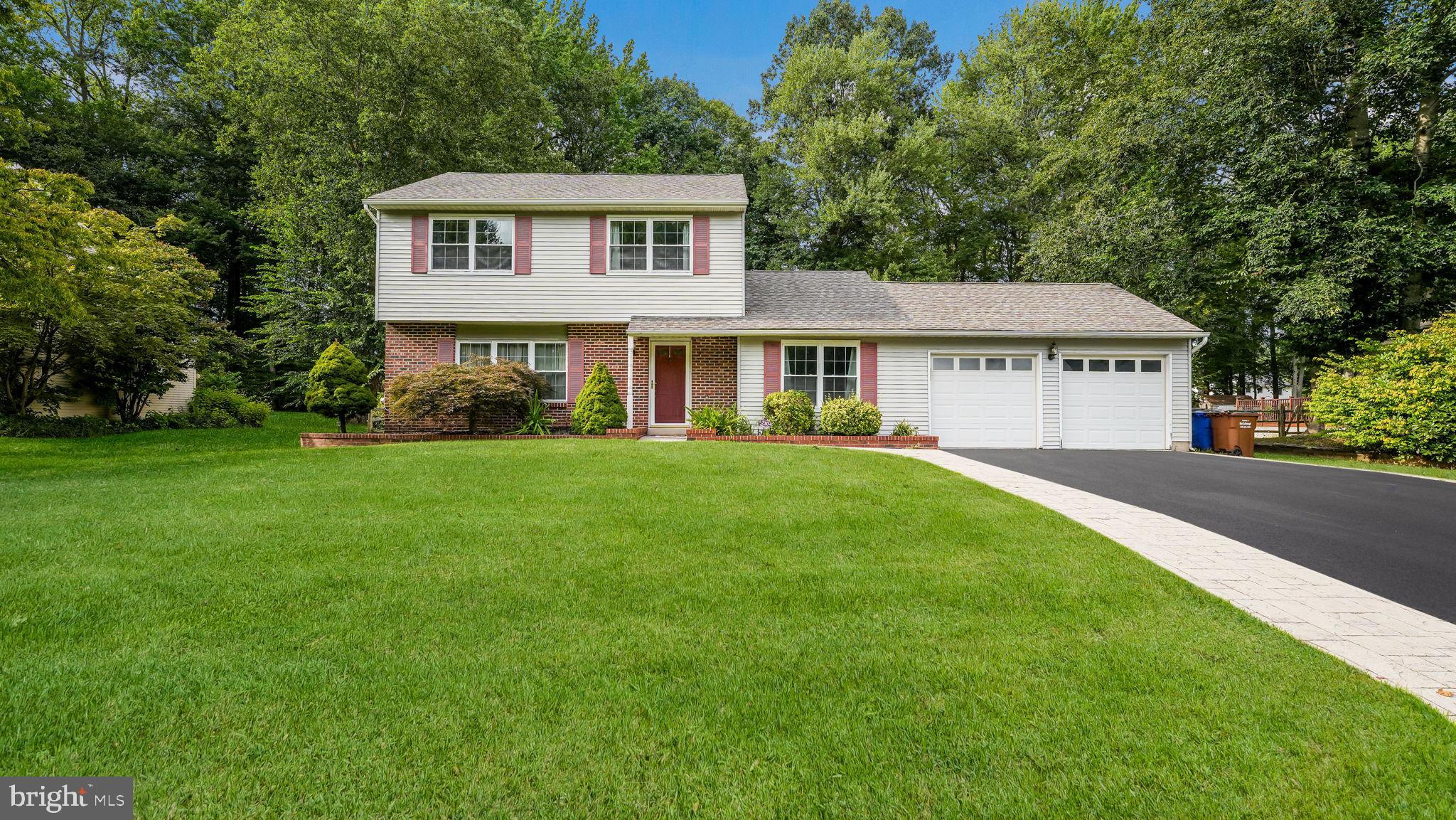 Welcome to 210 Emerald Dr, a beautifully cared-for 3-bedroom, 2.5-bath home offering comfort, style, and a fantastic Yardley location. This move-in ready property features a bright, inviting floor plan with generous living spaces and tasteful updates throughout.
The main level boasts a spacious living room with abundant natural light, a formal dining room, and a well-designed kitchen with plenty of cabinetry and counter space. A cozy family room offers a perfect spot to unwind, while the conveniently located powder room and laundry area add everyday functionality.
Upstairs, you’ll find three comfortable bedrooms, including a large primary suite with a walk-in closet and private bath. Two additional bedrooms share a full hall bath, providing space for family, guests, or a home office. Step outside to enjoy a lovely yard with mature landscaping and a patio perfect for entertaining or relaxing. This home also includes an attached 2 car garage and driveway parking.
Located in a desirable community close to shopping, dining, parks, and major commuter routes— making it the perfect place to call home.