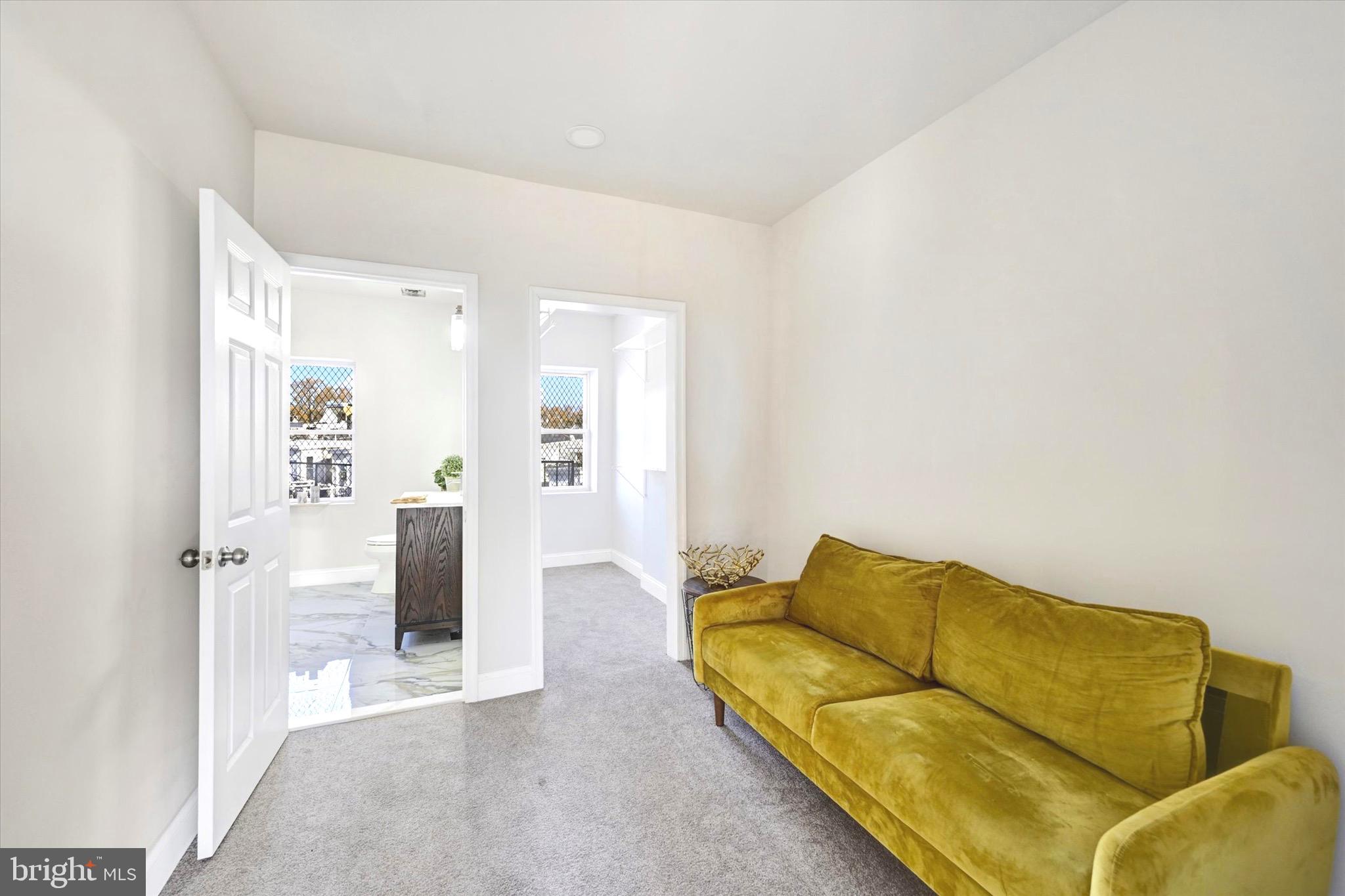 UPTON - Residential