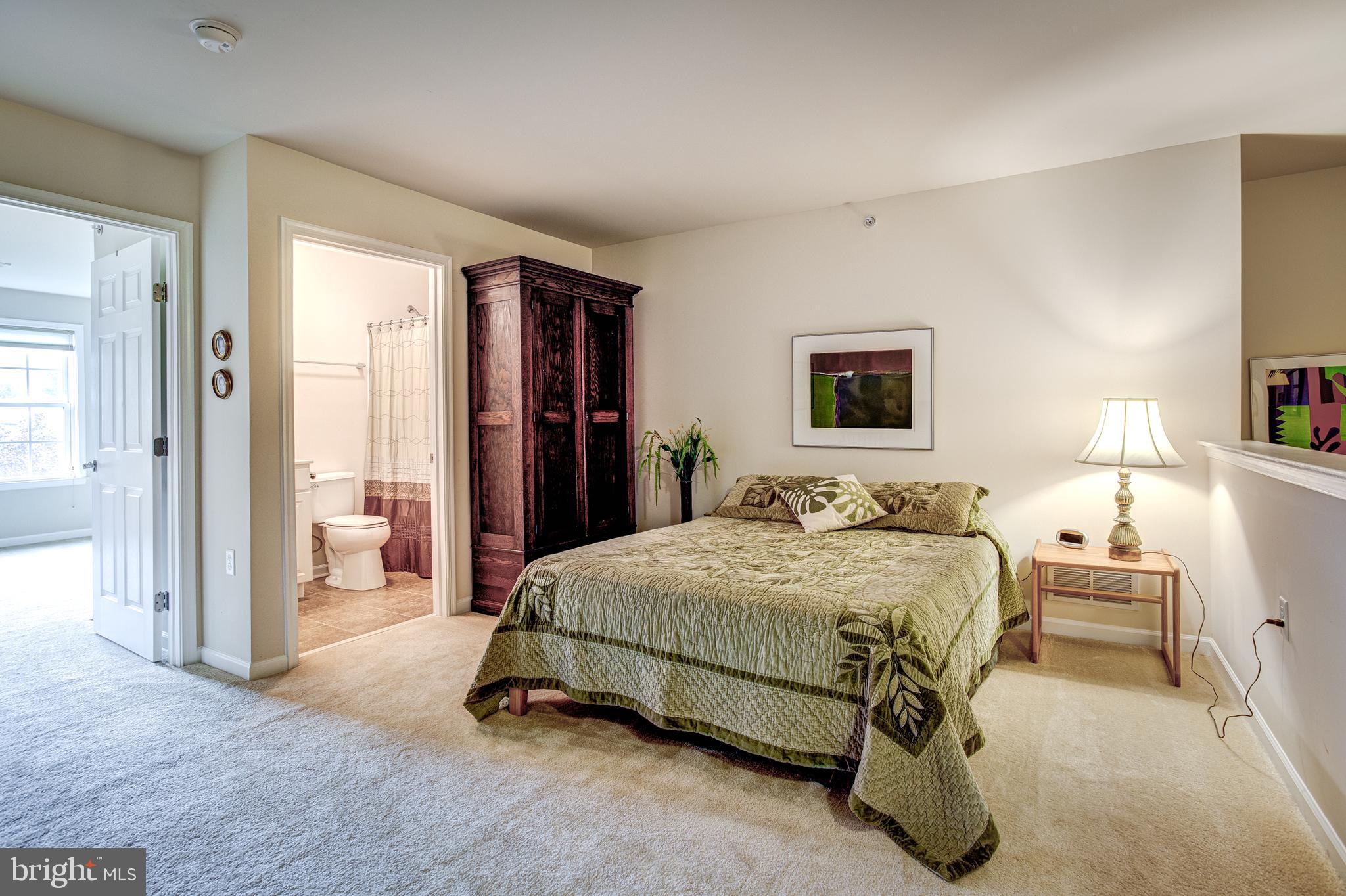 LIBERTY HILL - Residential