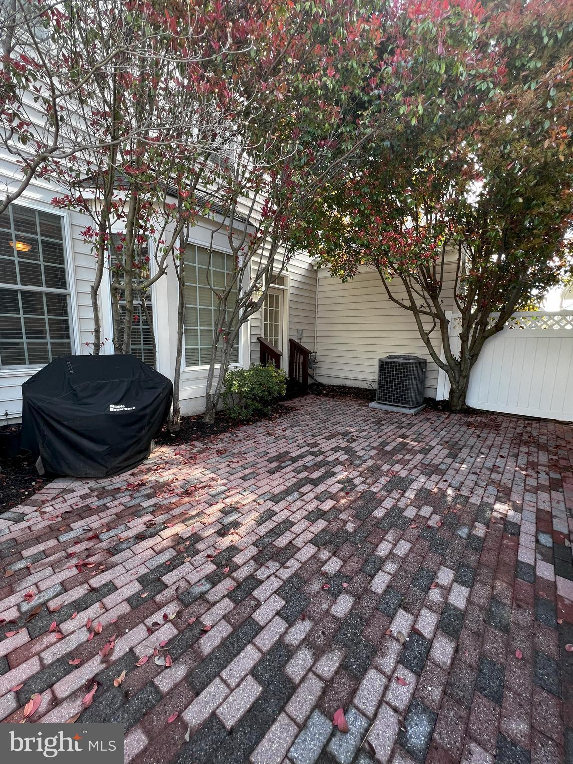 BRAMBLETON LANDBAY 2 - Residential Lease