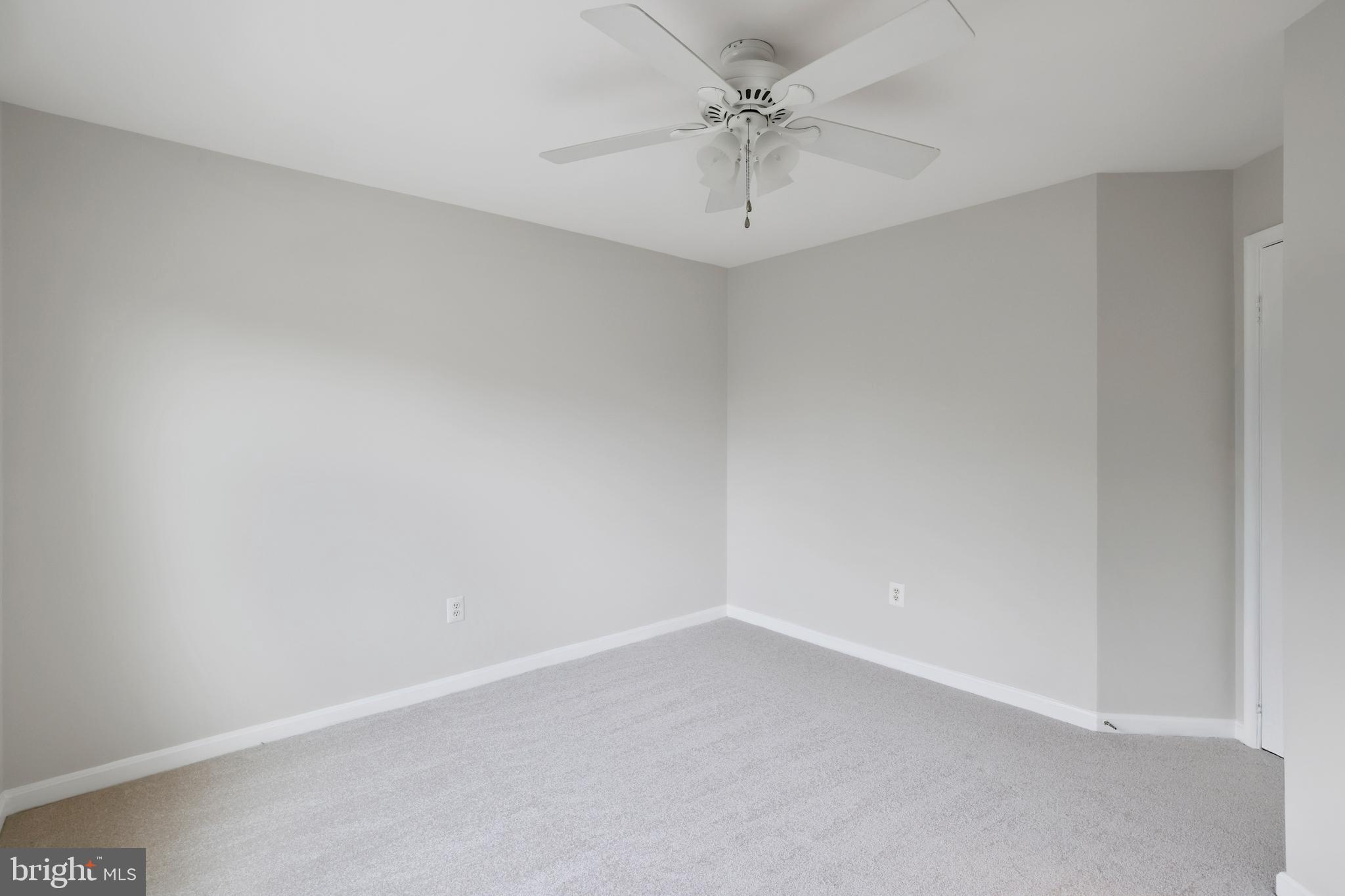 UNIVERISTY CENTER - Residential