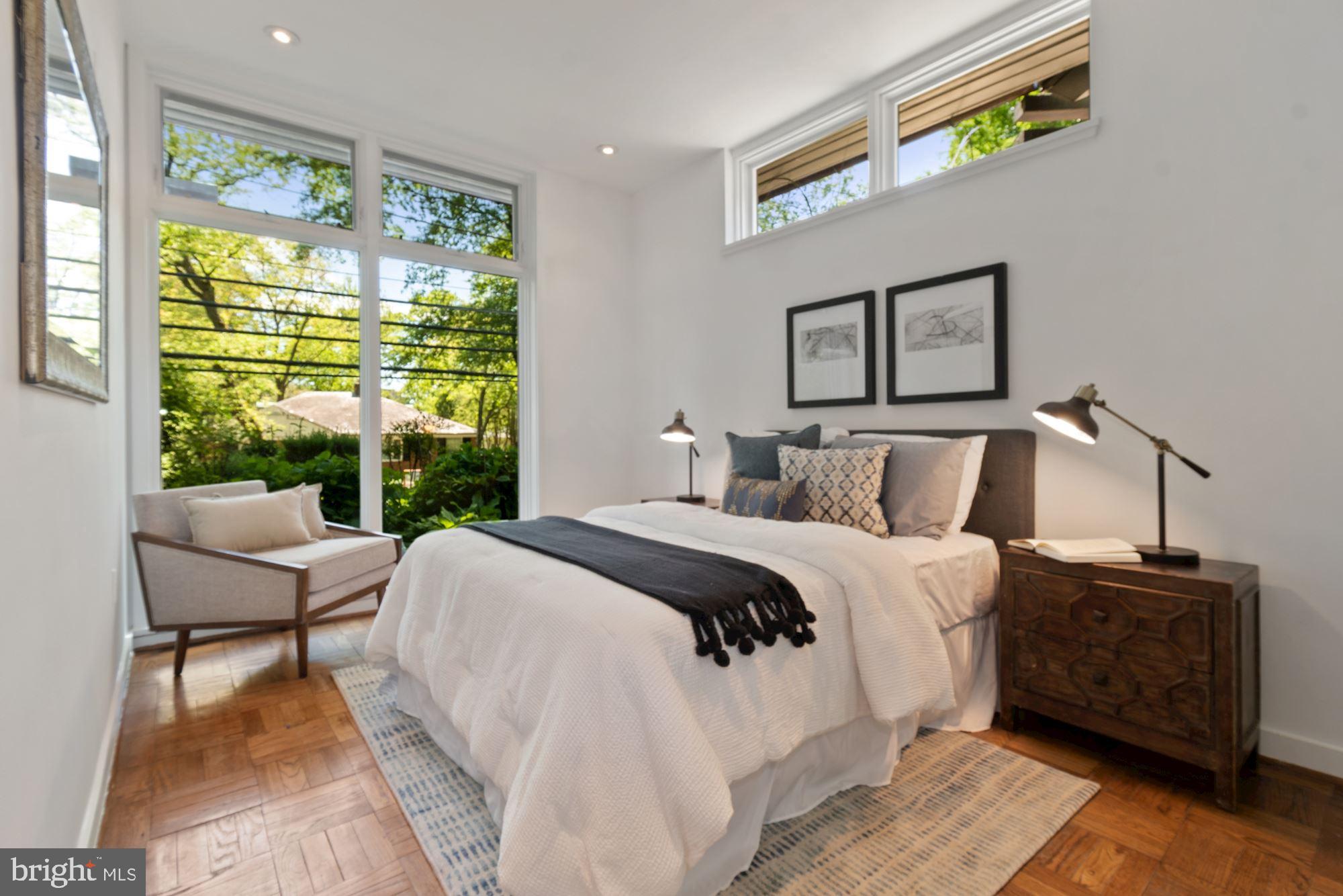 SOMERSET - Residential