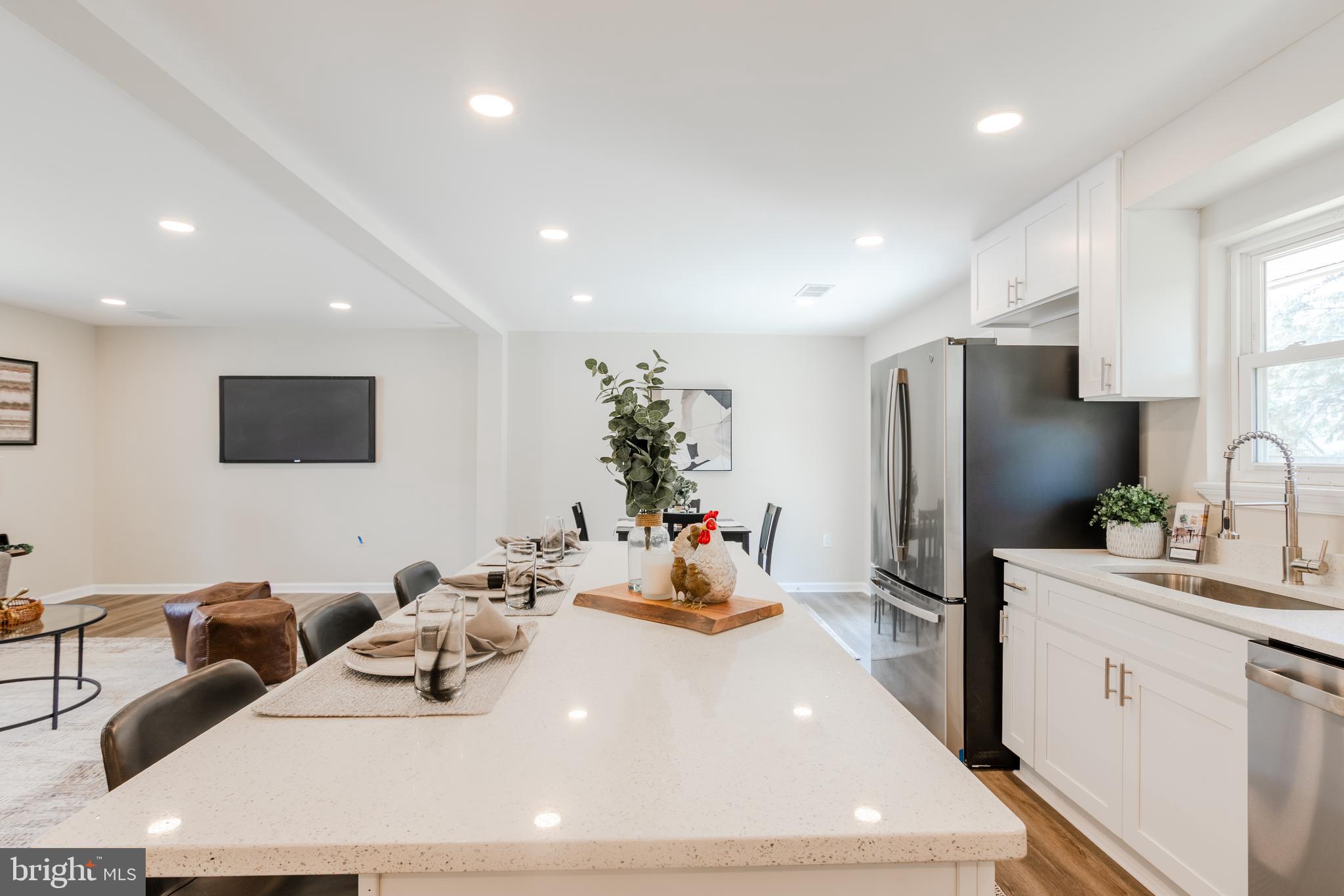 VILLAGE OF OLDE MILL - Residential