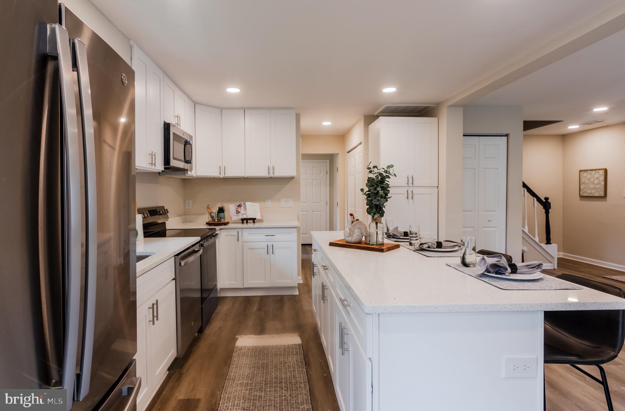 VILLAGE OF OLDE MILL - Residential