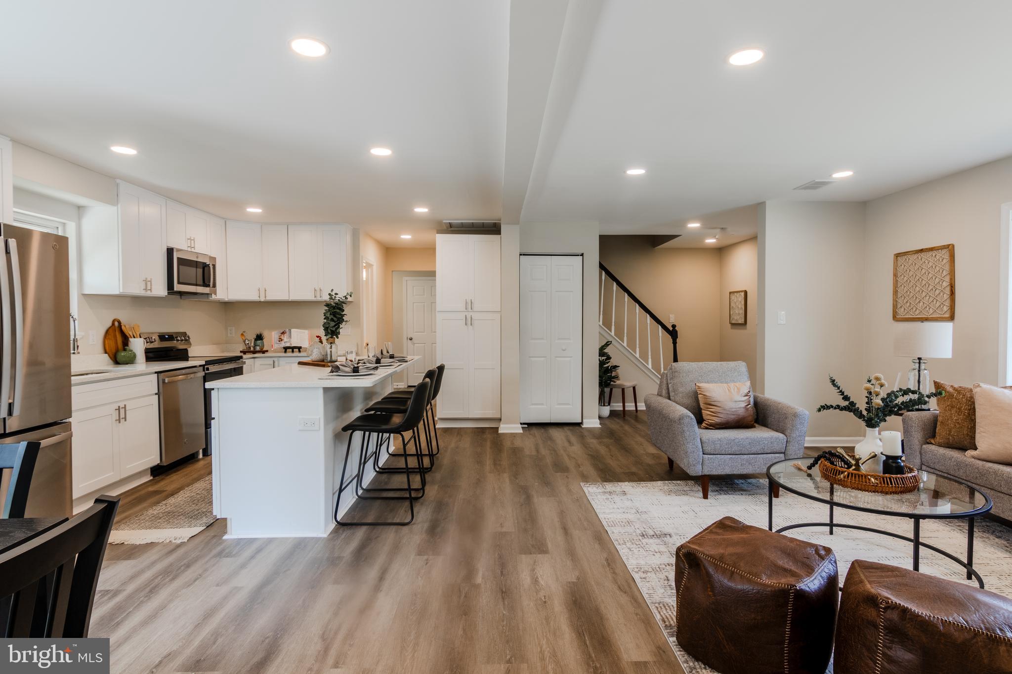 VILLAGE OF OLDE MILL - Residential