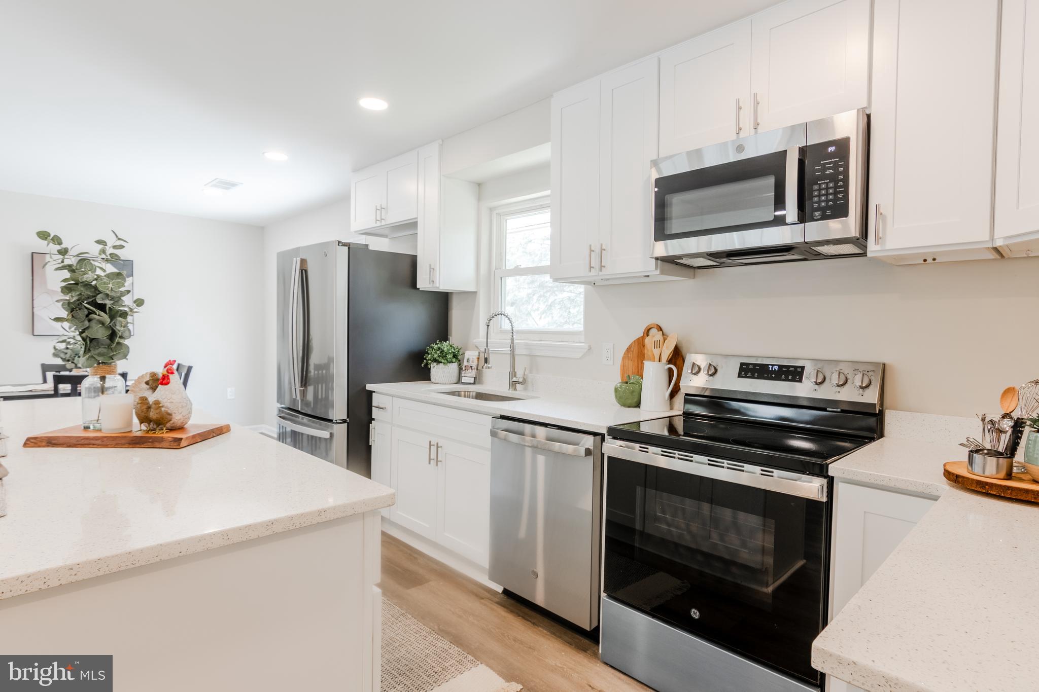 VILLAGE OF OLDE MILL - Residential