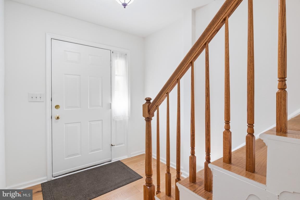 171 VERNON COURT