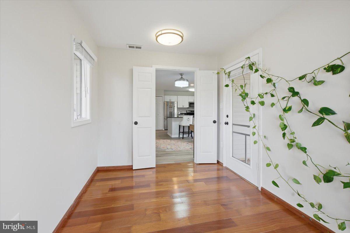 SUGARLAND RUN - Residential