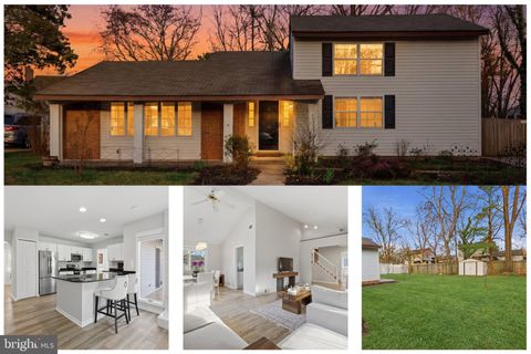 Photo of 105 Baker Lane, STERLING, VA 20164 (MLS # VALO2119178)