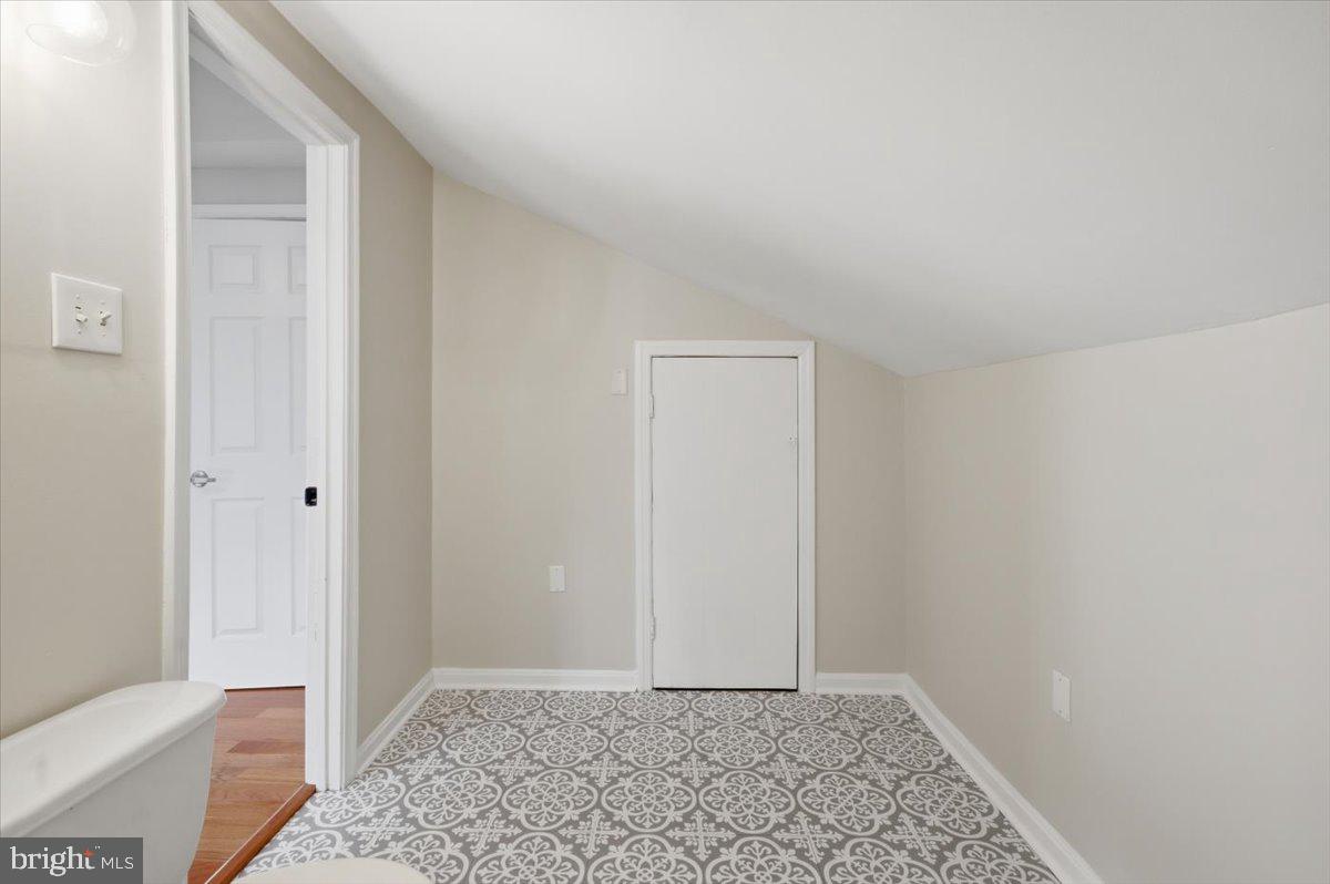 SUGARLAND RUN - Residential