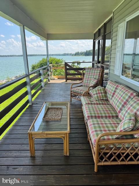 TOWLES LANDING - Residential