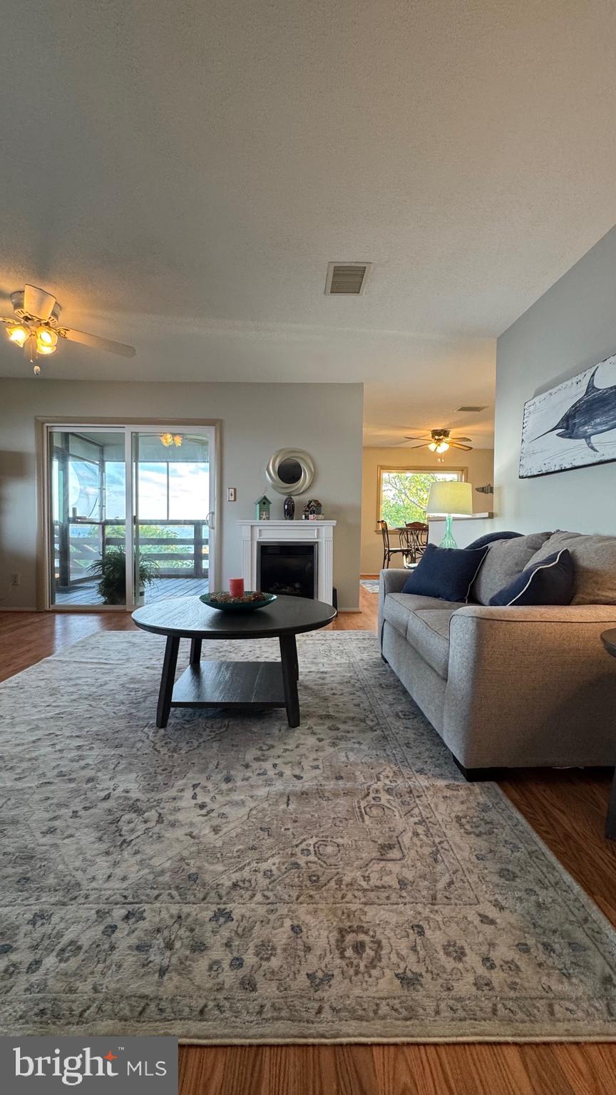 TOWLES LANDING - Residential