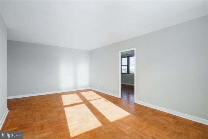 ART MUSEUM AREA - Residential Lease