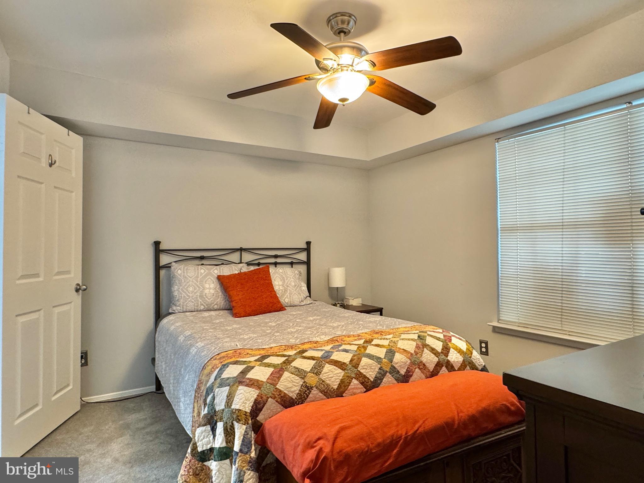 POINTE AT PARK CENTER - Residential