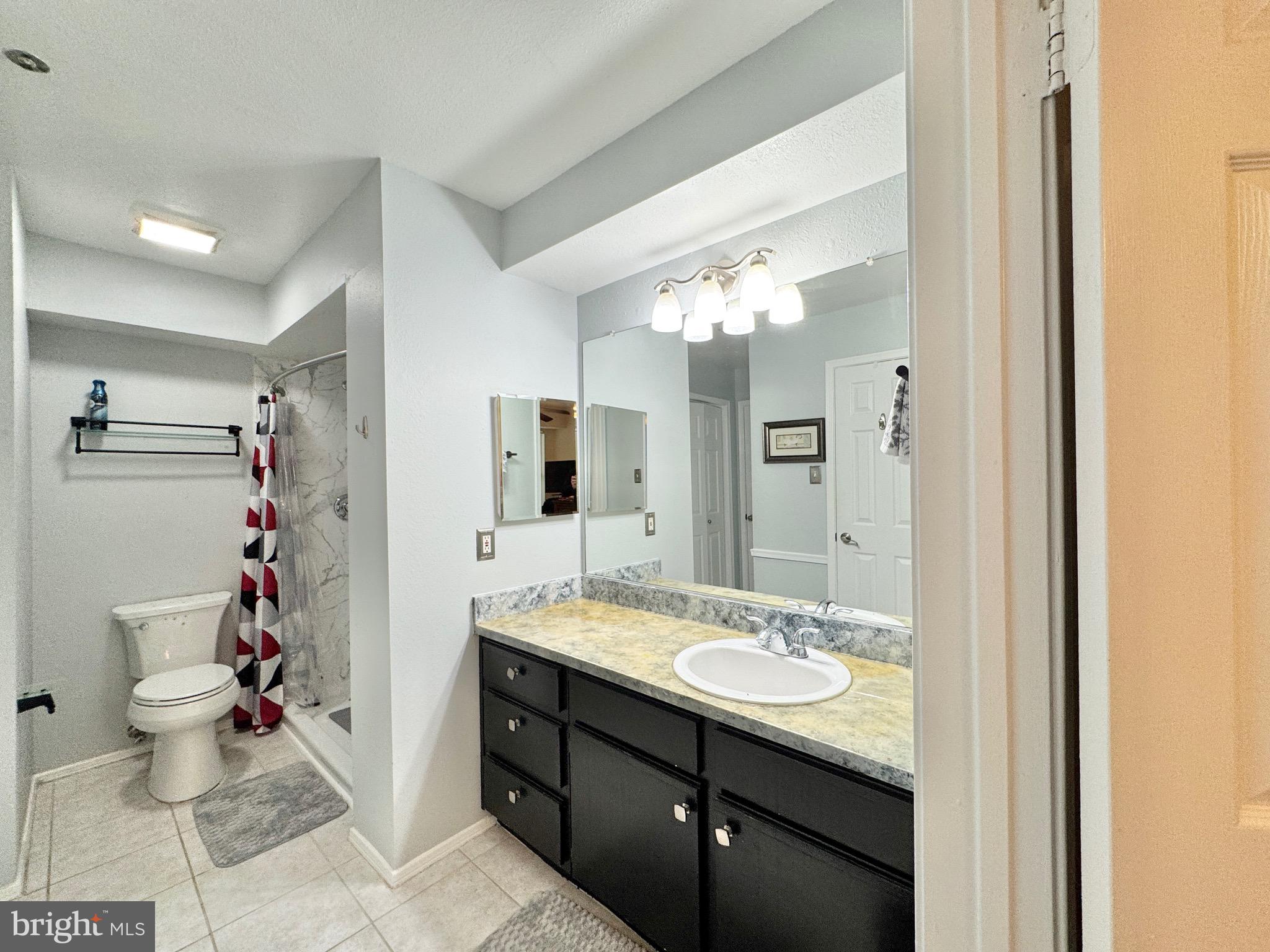 POINTE AT PARK CENTER - Residential