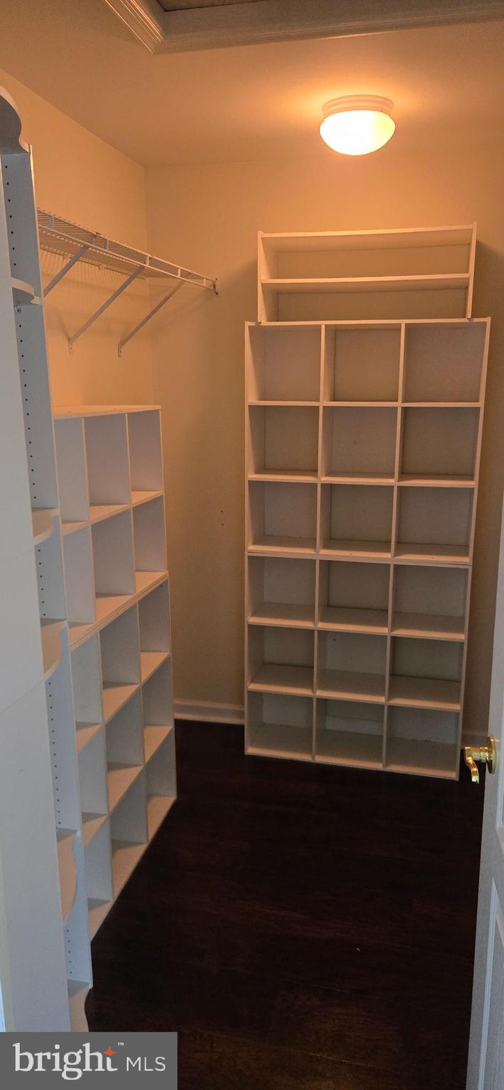 DECATUR FARM - Residential