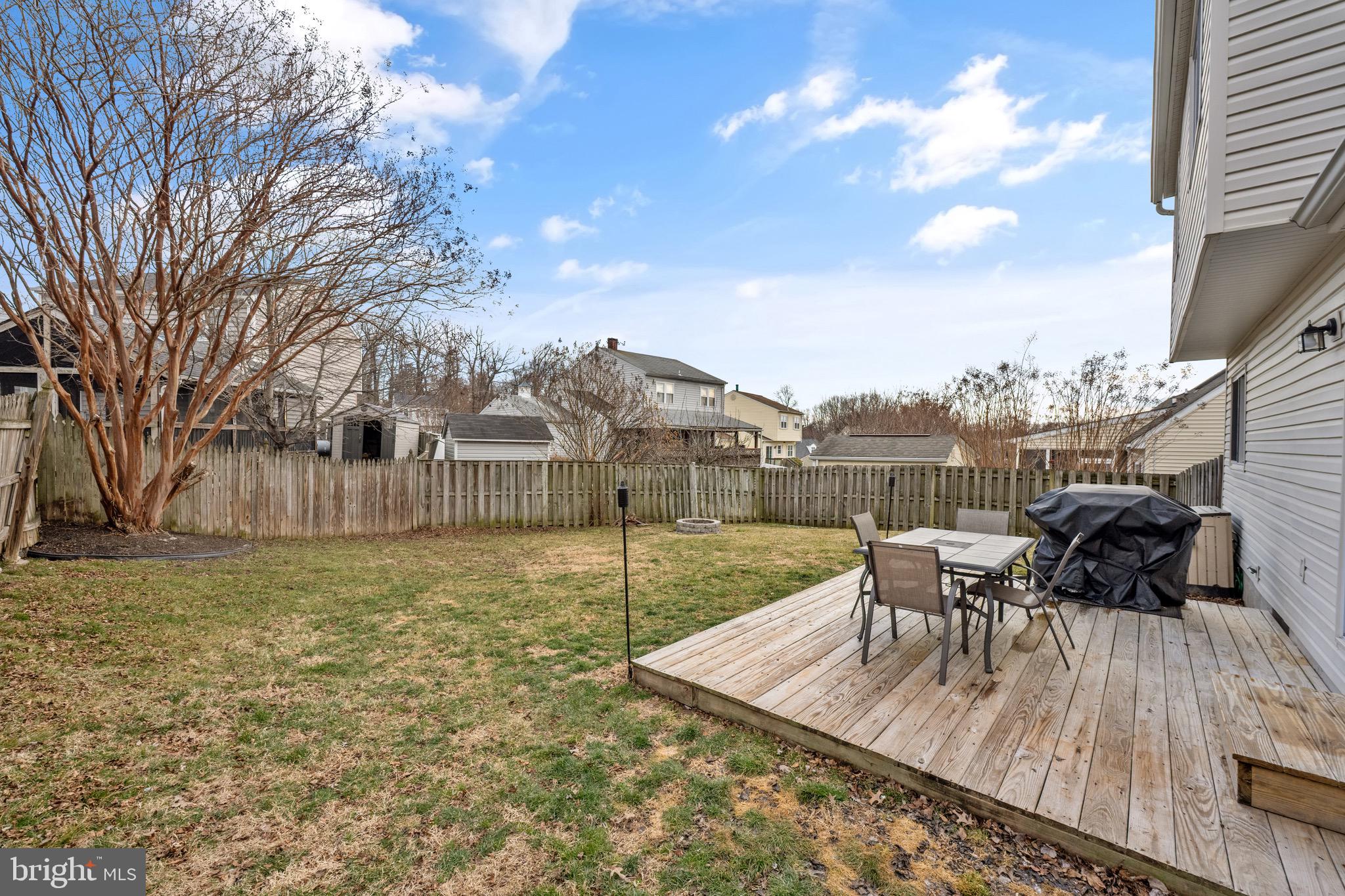 VILLAGE OF HICKORY HOLLOW - Residential