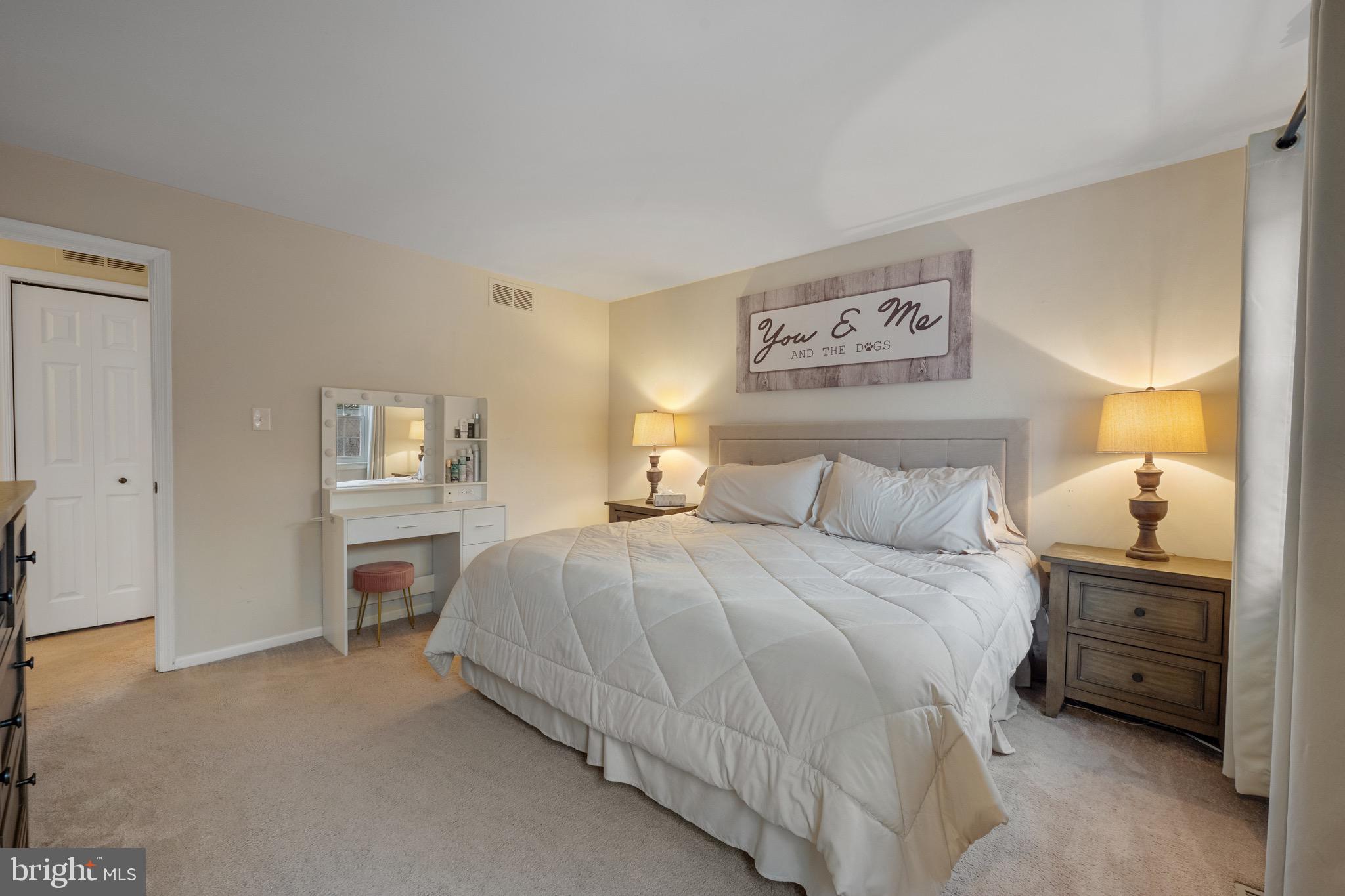 VILLAGE OF HICKORY HOLLOW - Residential