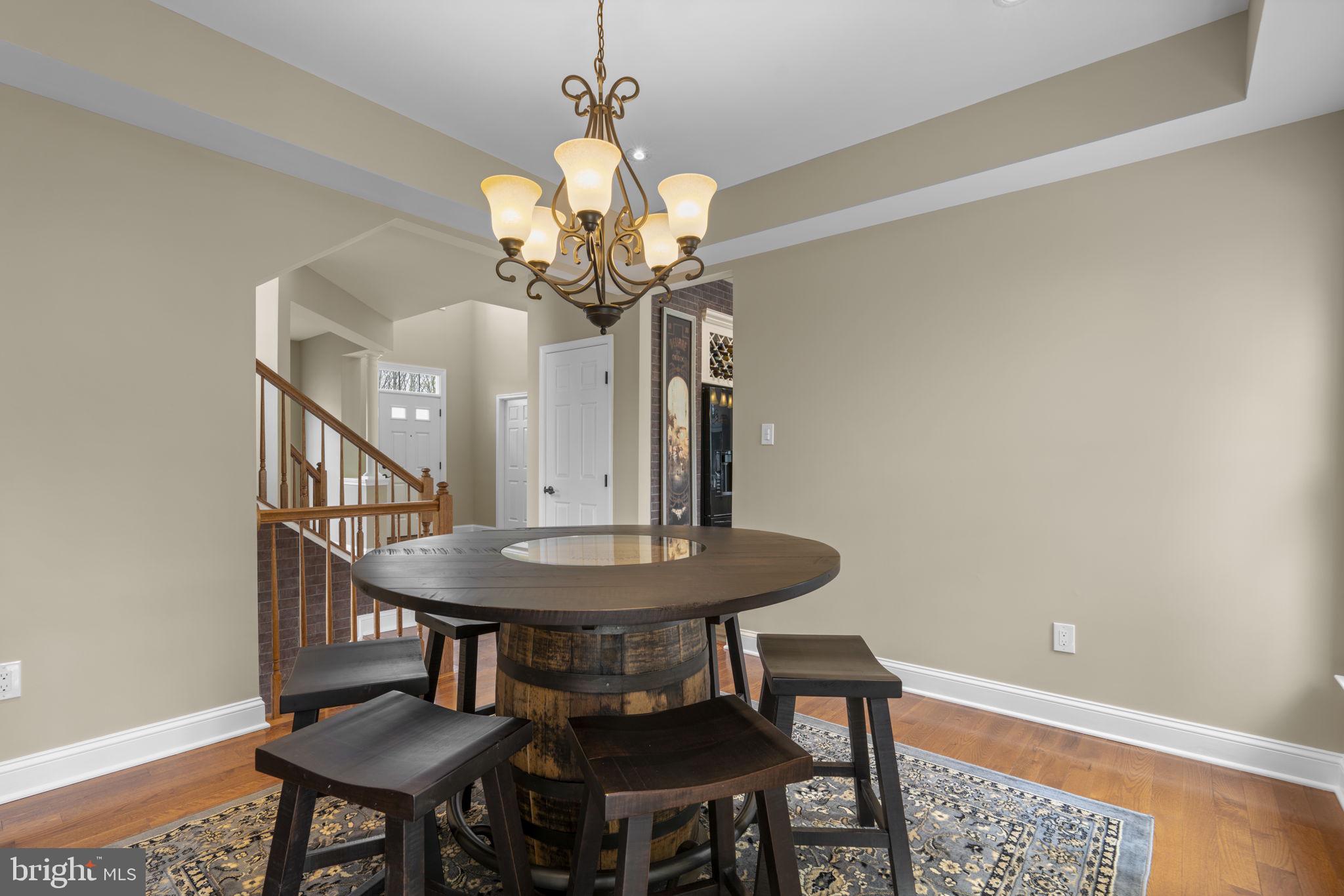 EDGEWOOD - Residential