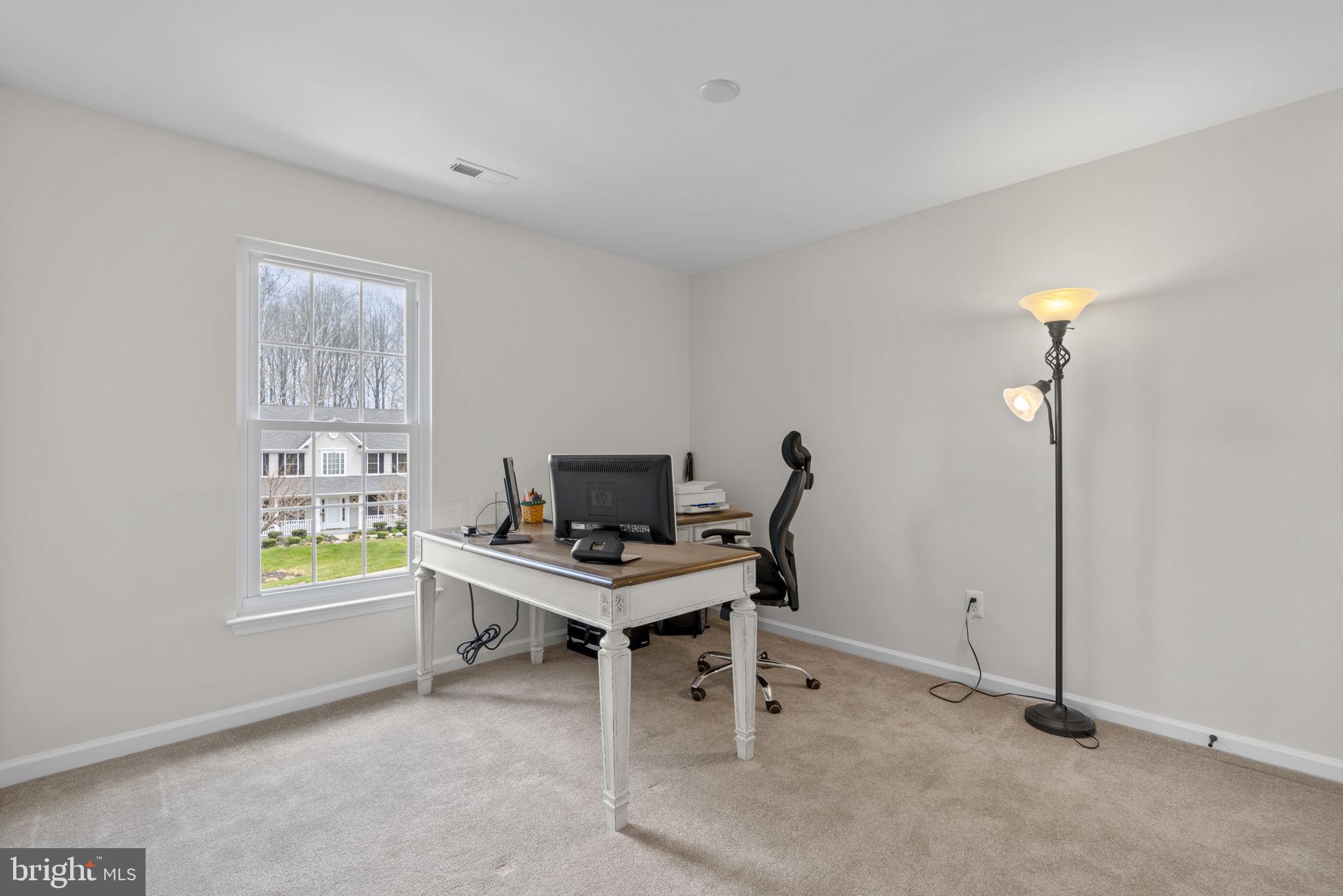 EDGEWOOD - Residential