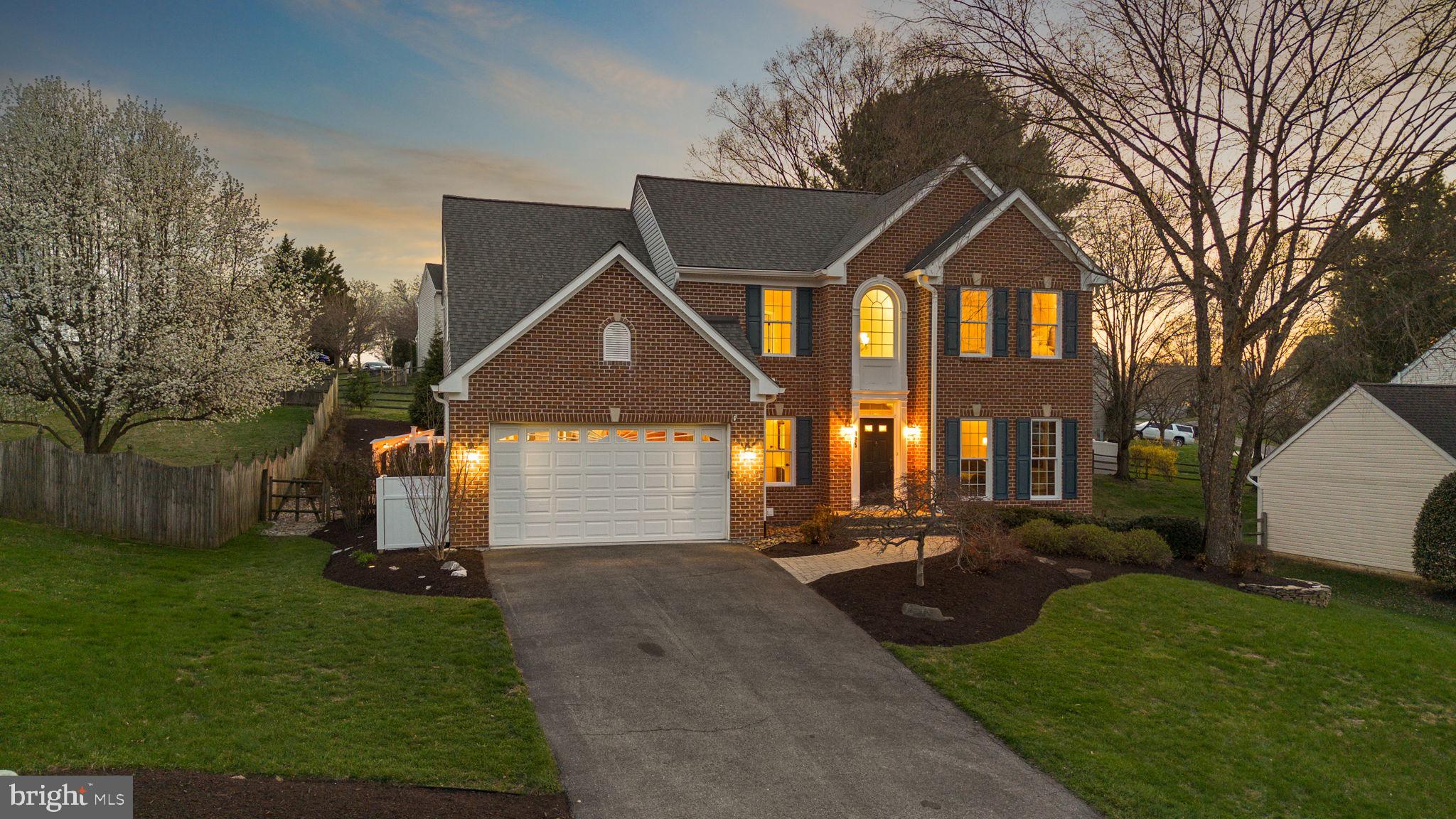 EDGEWOOD - Residential