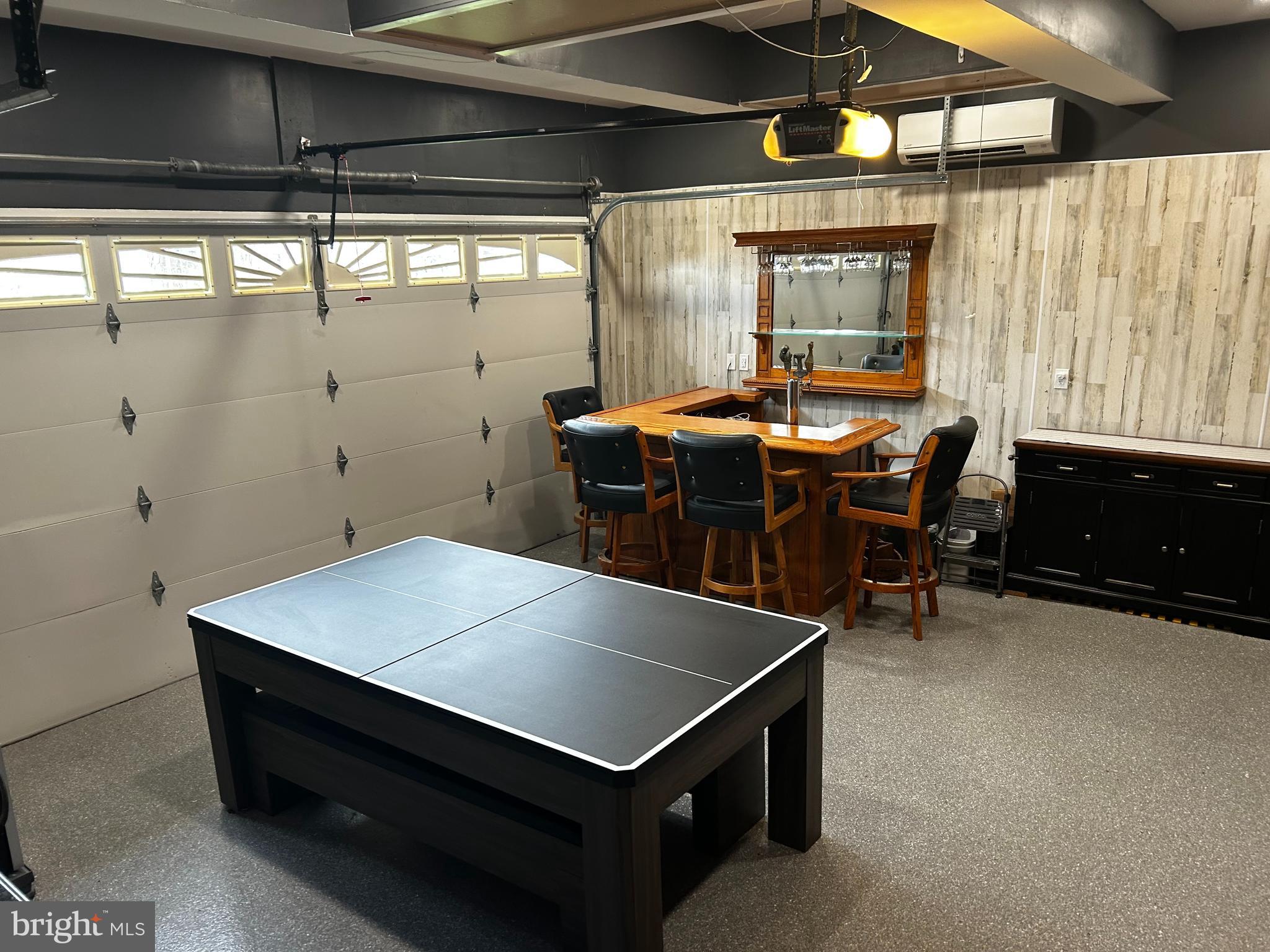 EDGEWOOD - Residential