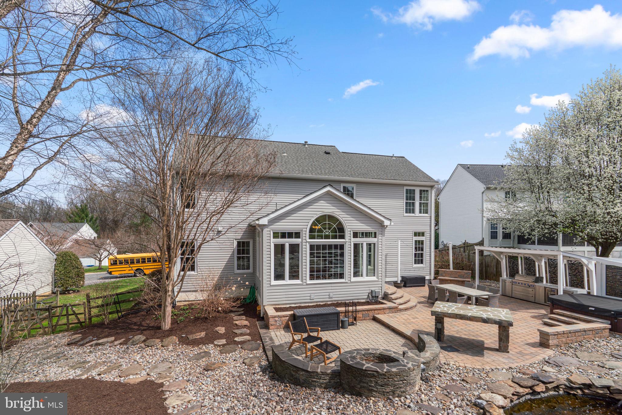 EDGEWOOD - Residential