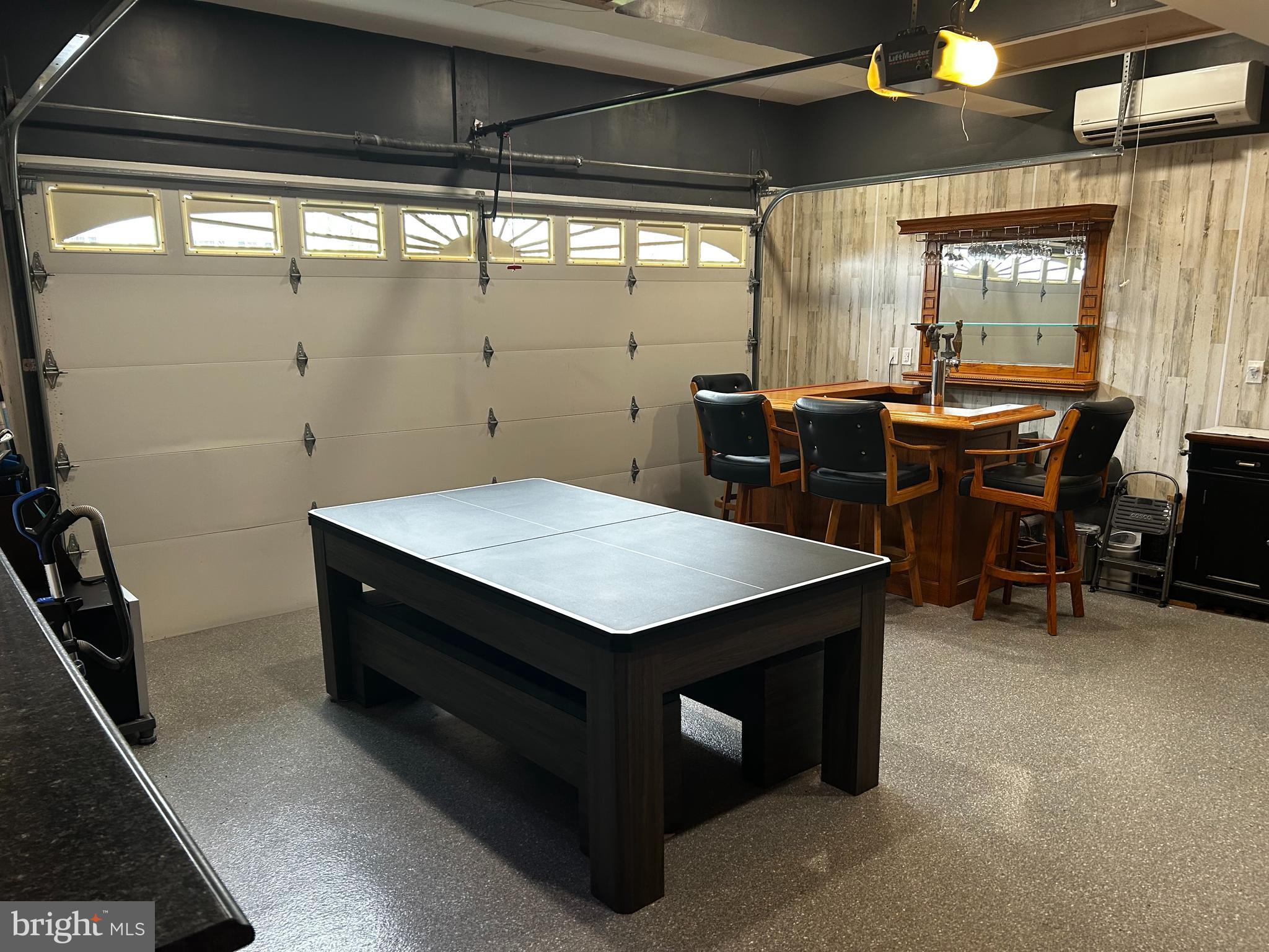 EDGEWOOD - Residential