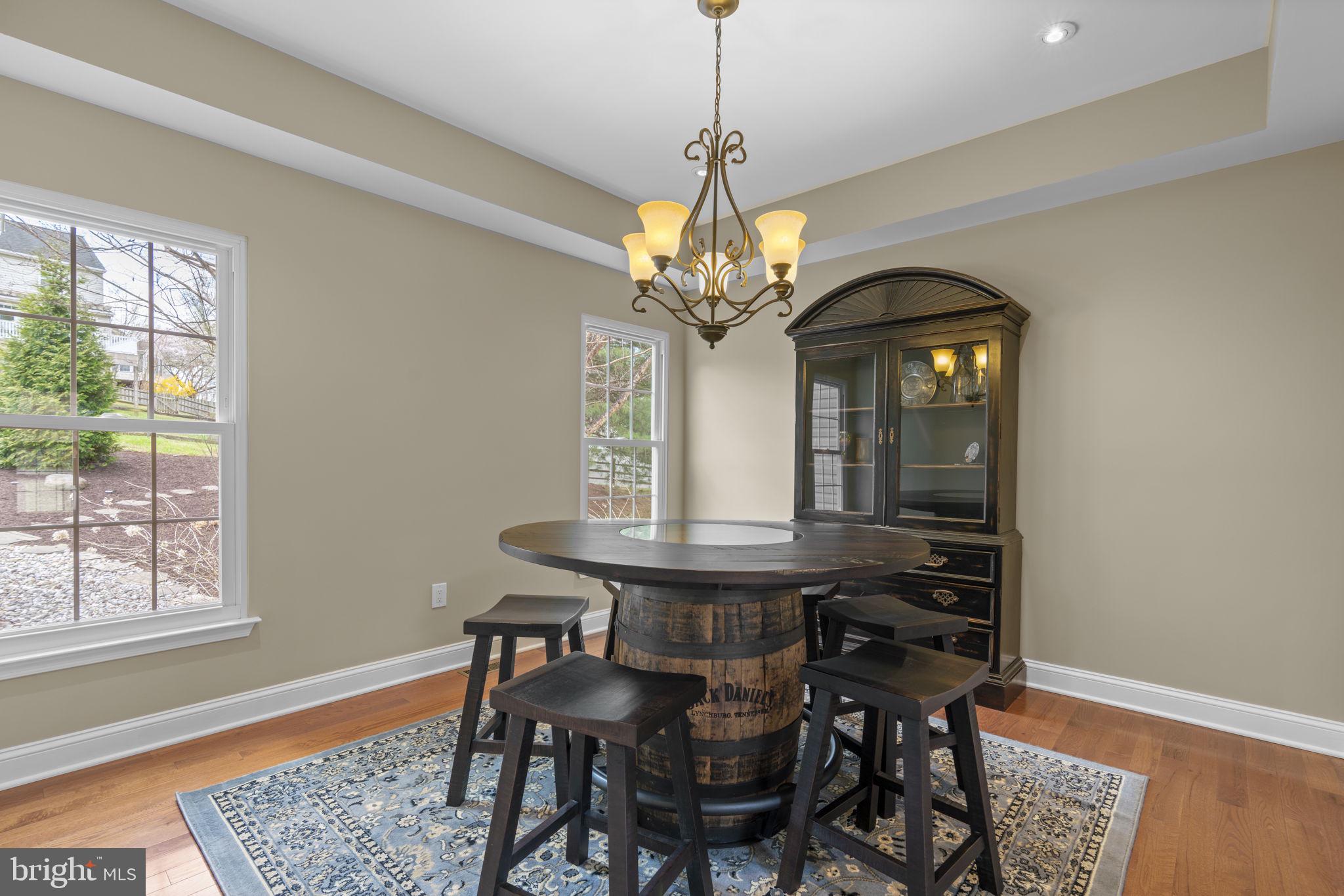 EDGEWOOD - Residential