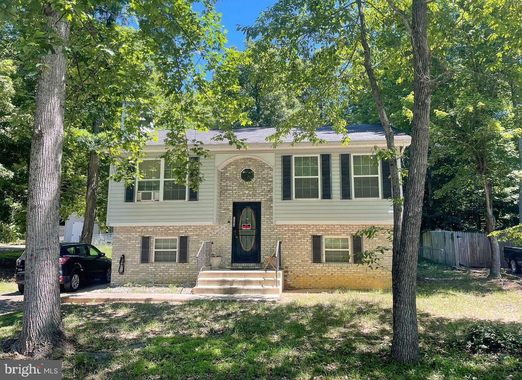 Photo of 1084 Rimrock Road, LUSBY, MD 20657 (MLS # MDCA2027674)