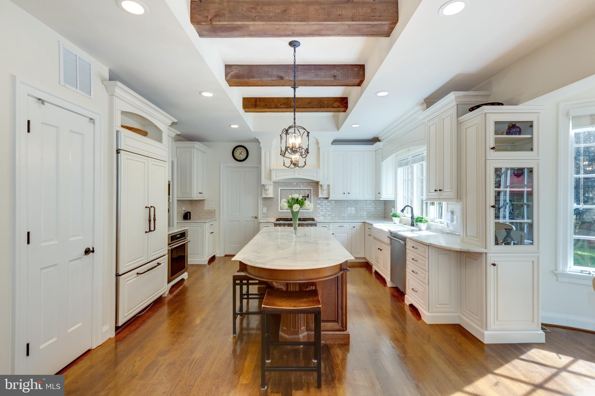 DEVILLE ESTATES - Residential