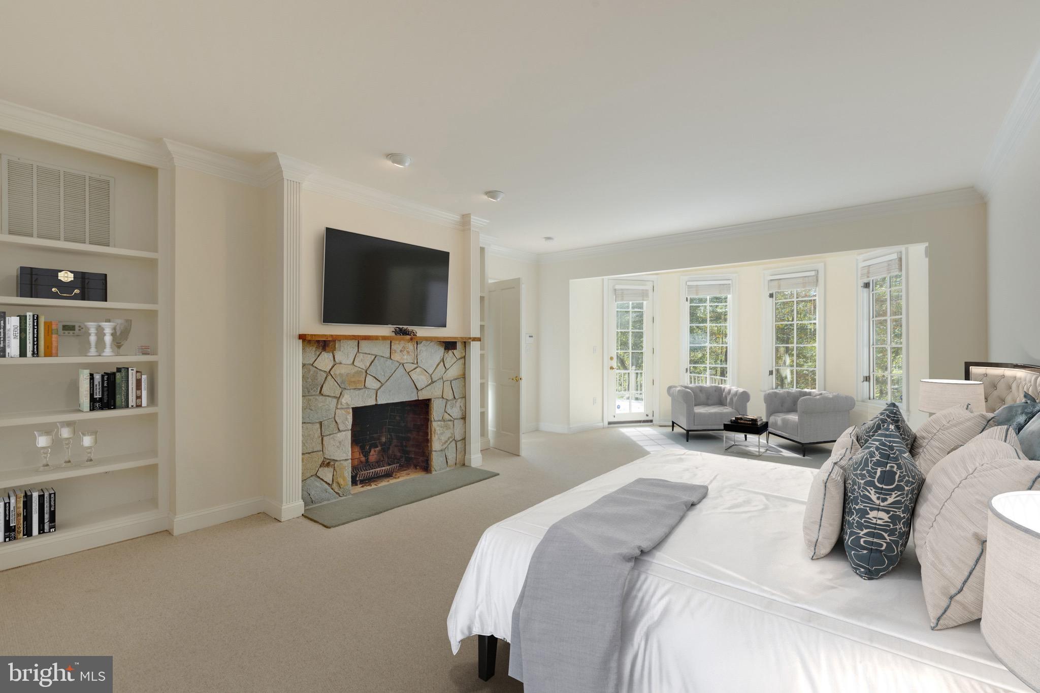 DEVILLE ESTATES - Residential