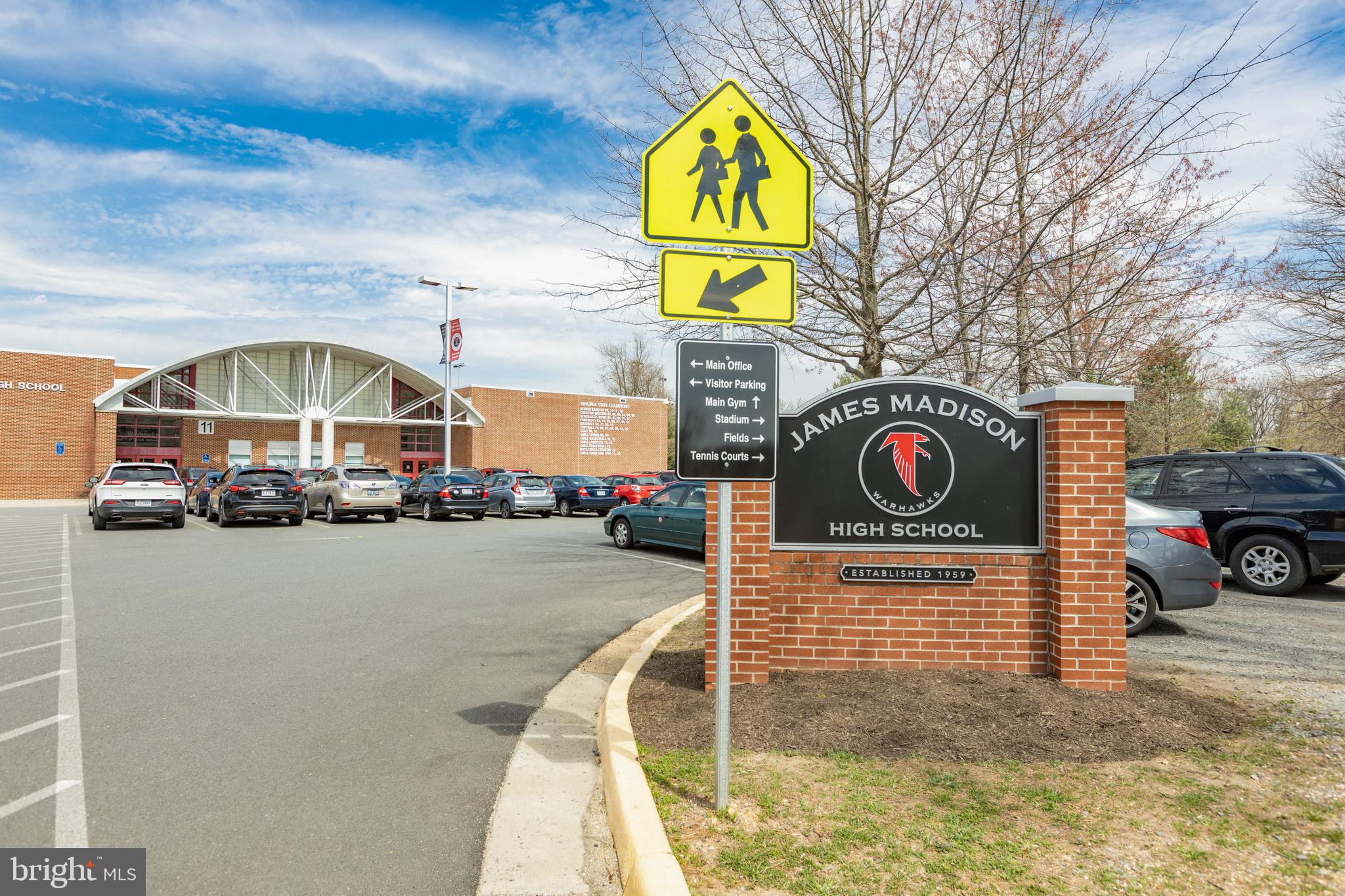 DEVILLE ESTATES - Residential