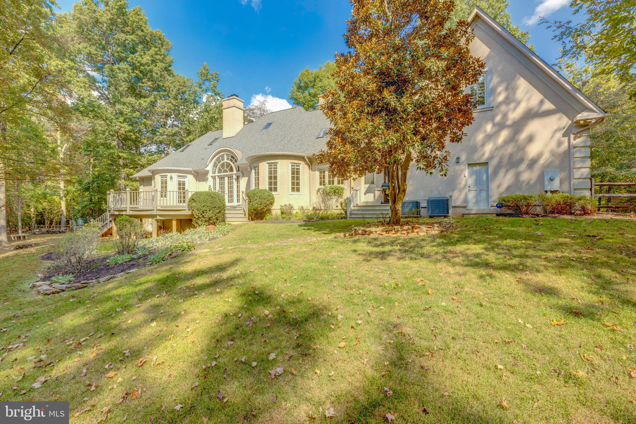 DEVILLE ESTATES - Residential