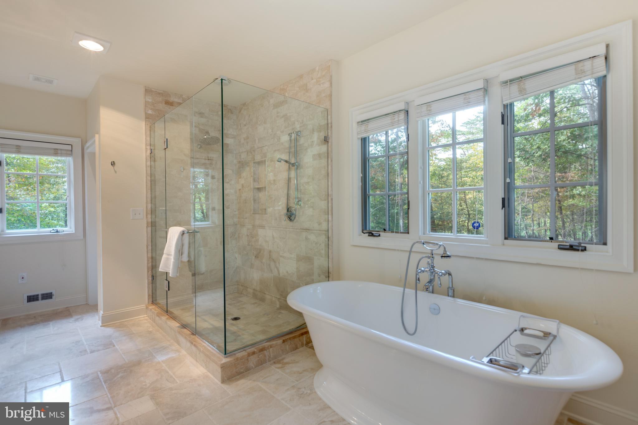 DEVILLE ESTATES - Residential