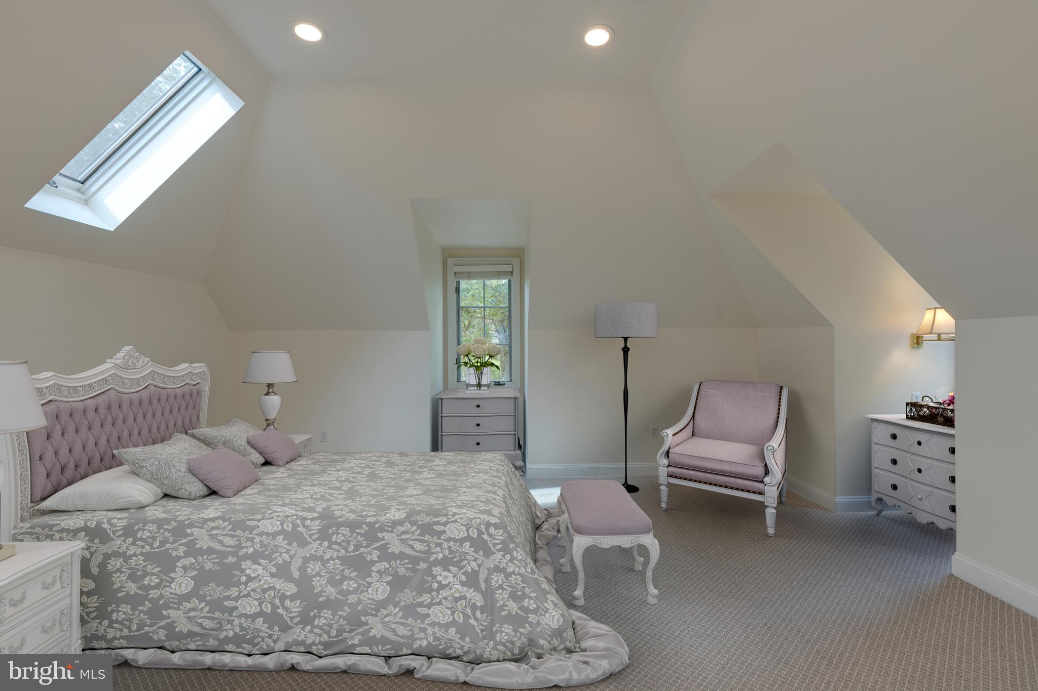 DEVILLE ESTATES - Residential