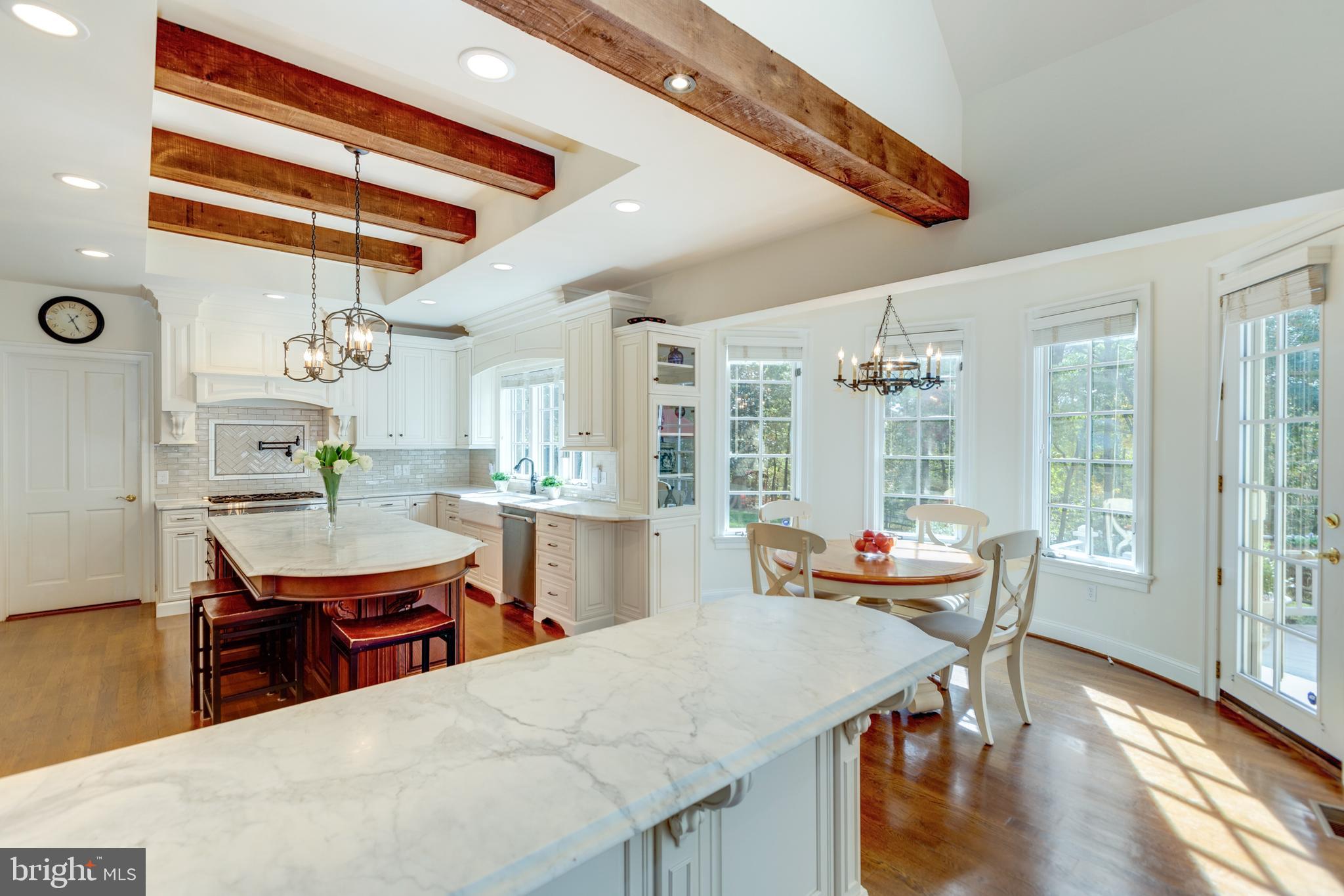 DEVILLE ESTATES - Residential