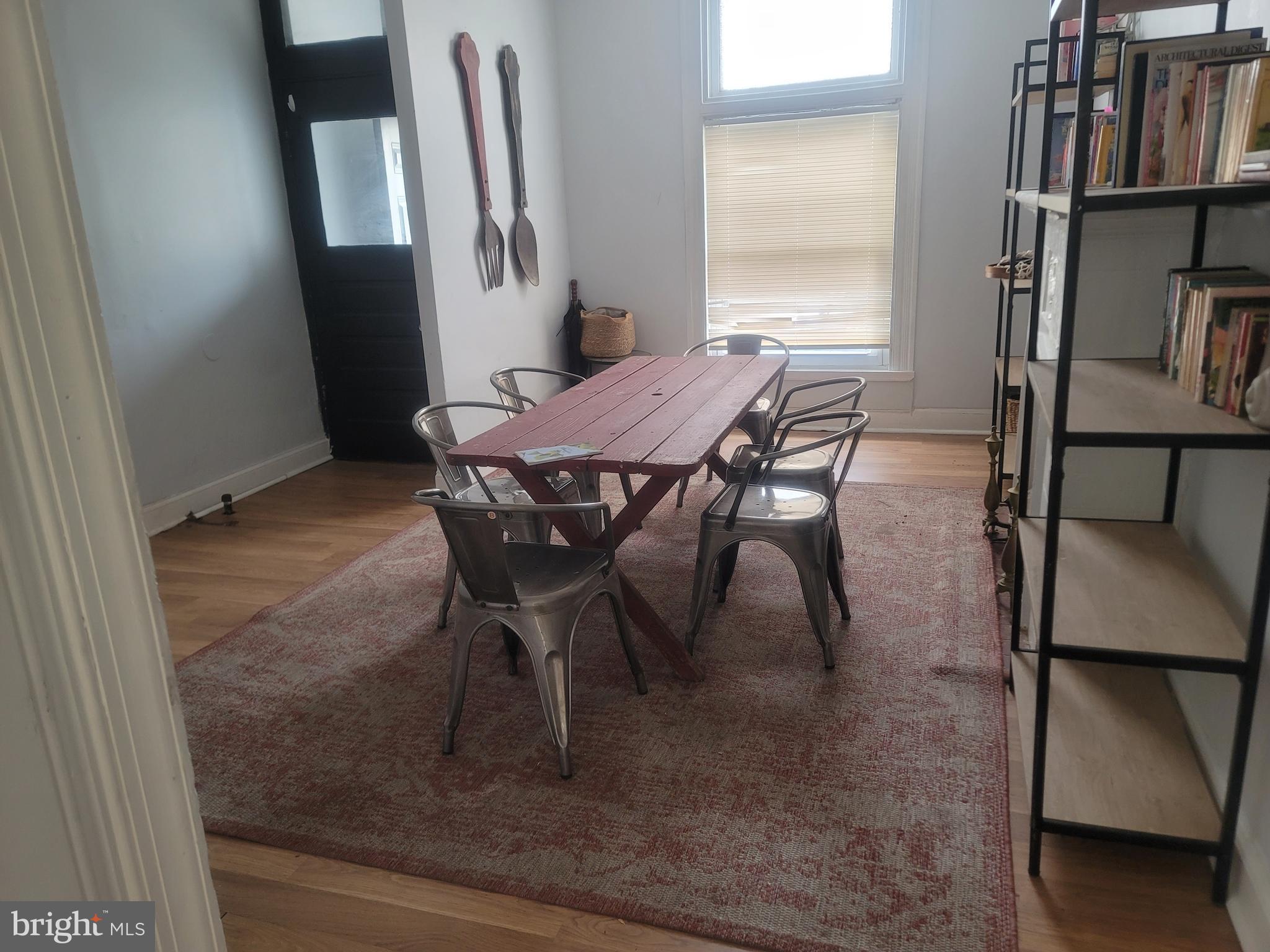 BROADWAY EAST - Residential Lease
