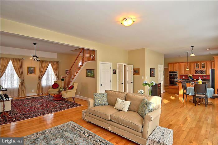 VAN VLECKS - Residential