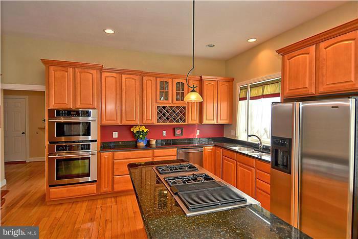 VAN VLECKS - Residential