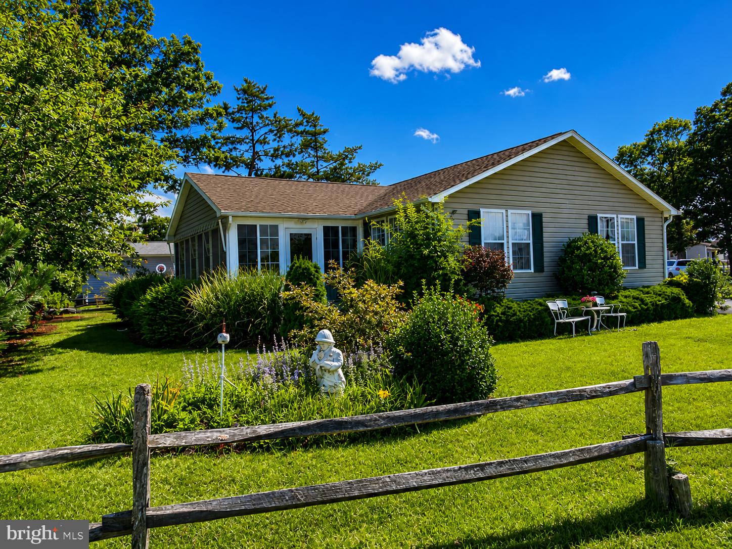 28144 SLOOP AVENUE E-25