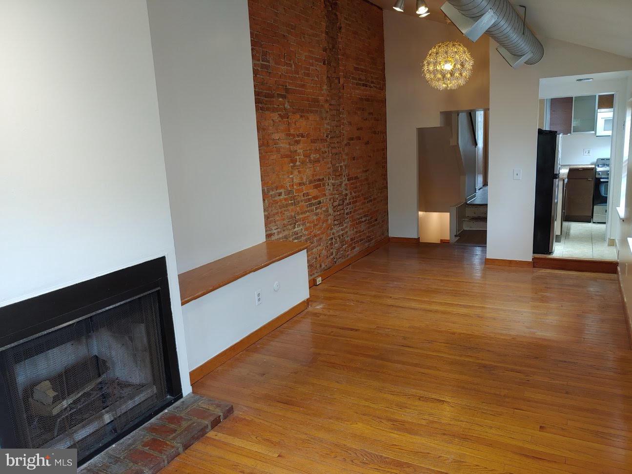 DICKINSON NARROWS - Residential Lease