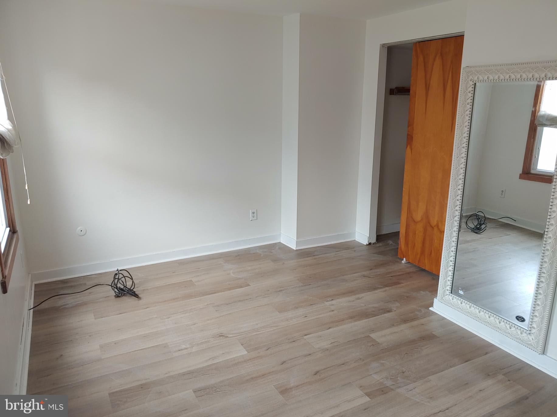 DICKINSON NARROWS - Residential Lease