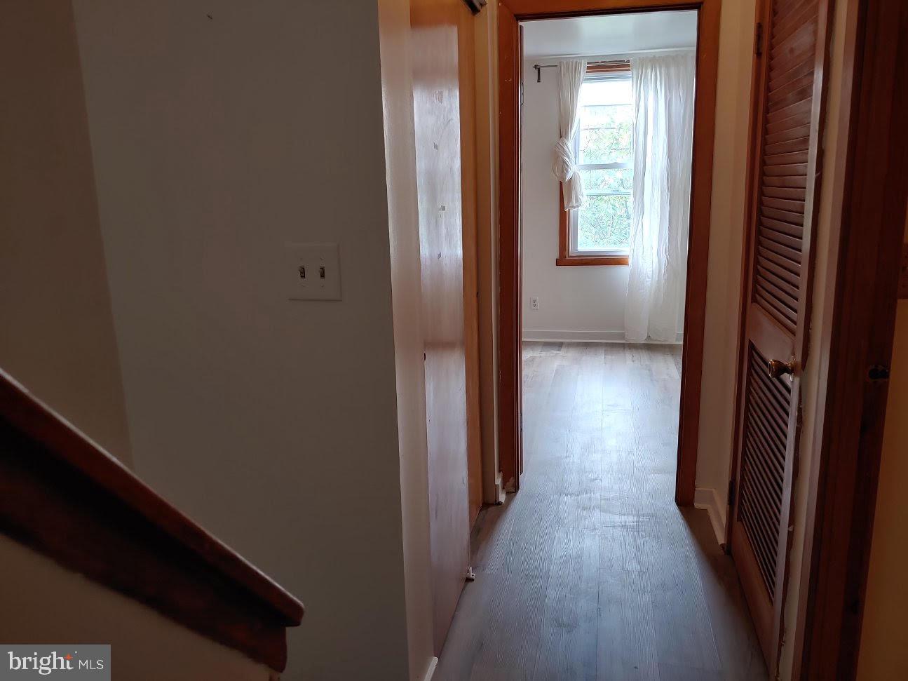 DICKINSON NARROWS - Residential Lease