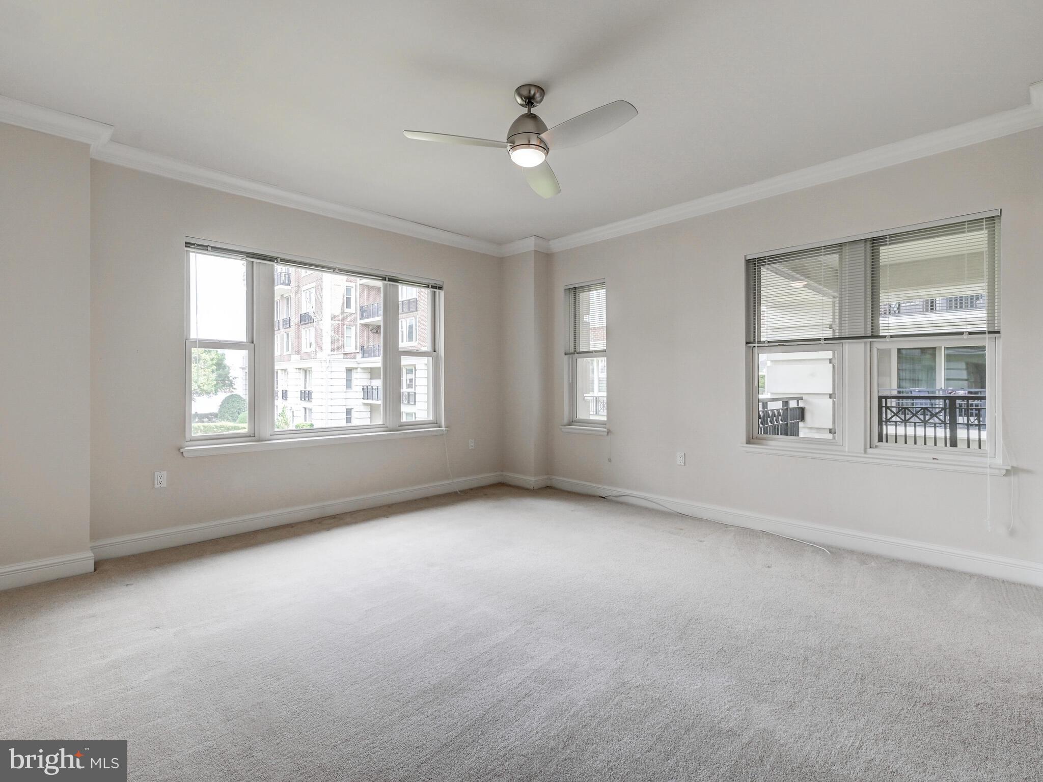 THE RITZ-CARLTON RESIDENCES - Residential Lease