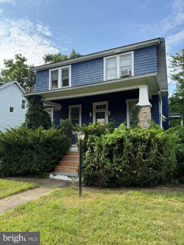 This spacious craftsman, situated on a charming block in Radnor-Winston, offers ample space and a wonderful opportunity for the savvy investor. Wood floors can be found throughout most of the main and upper levels. The kitchen and full bathroom on the main level are partially finished. The second floor offers 3 bedrooms and 1 full bathroom, while the basement maintains separate access and provides plumbing and room for finishing.
Cash or hard money only. This property is being sold As-Is.