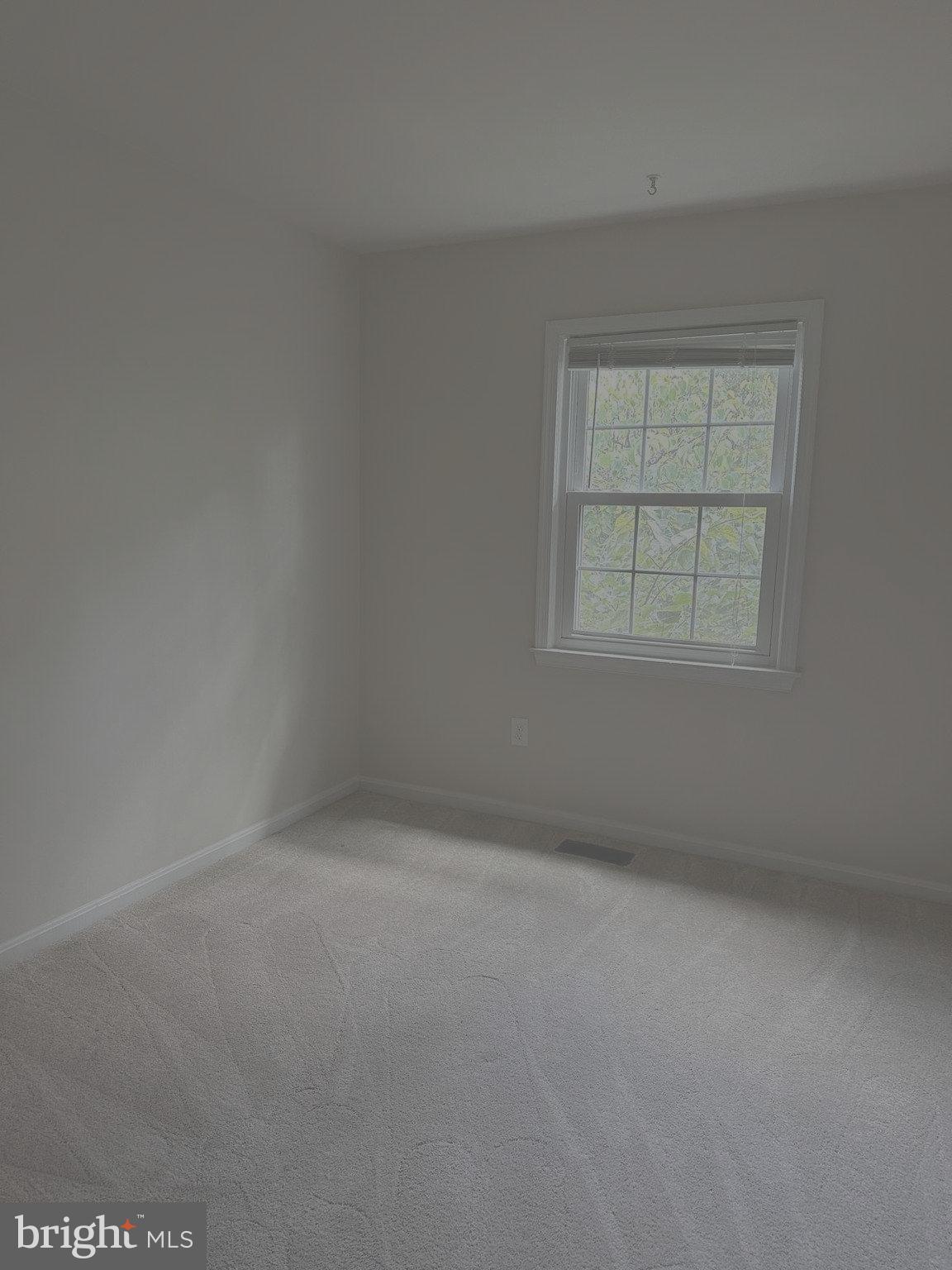 MT VERNON SQUARE - Residential Lease