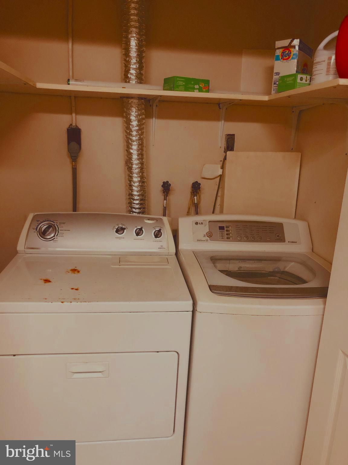 MT VERNON SQUARE - Residential Lease